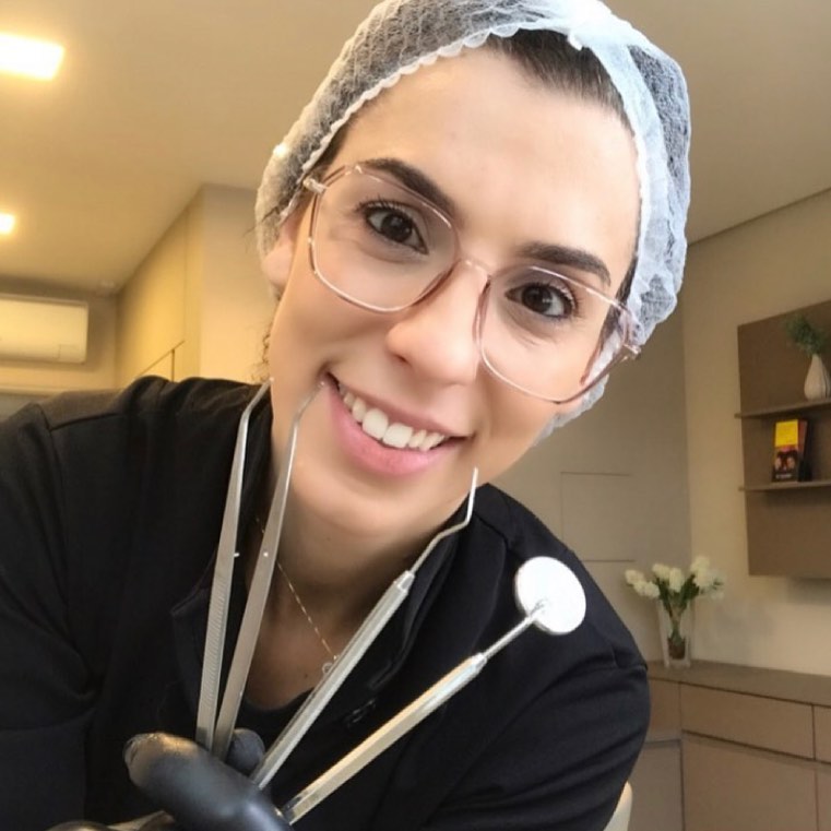 Hoje é dia da nossa Odontopediatra e ortodontista, @camilarpasin .
Competente, querida, dedicada, sempre com sorriso estampado. Desejamos que esse dia tenha sido de muita saúde e amor!
.
Além disso Dra. @camilarpasin, pra quem não sabe, irá tirar umas “férias” prolongadas! Logo logo Cecília está aí, e além dos parabéns desejamos muita luz e amor nessa chegada.
És uma profissional e pessoa admirável e que temos muito orgulho de ter com a gente.
Feliz aniversário e volte logo!