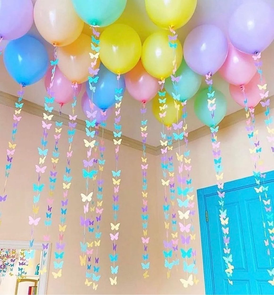 Helium Balloons with Butterflies 🦋
#balloondecorideas
.
.
.
#balloonistics #events #inspo #eventstyle #eventplanner #styledevents #styledparty #party #kidsparty #kidspartyideas #birthday #birthdayparty #bridalshower #kitchentea #christening #balloons #balloongarland #valentinesday #partyinspiration #partyinspo #baptism #babyshower #partystyle #1stbirthday #celebration #partyballoons #partystyling #weddingballoons