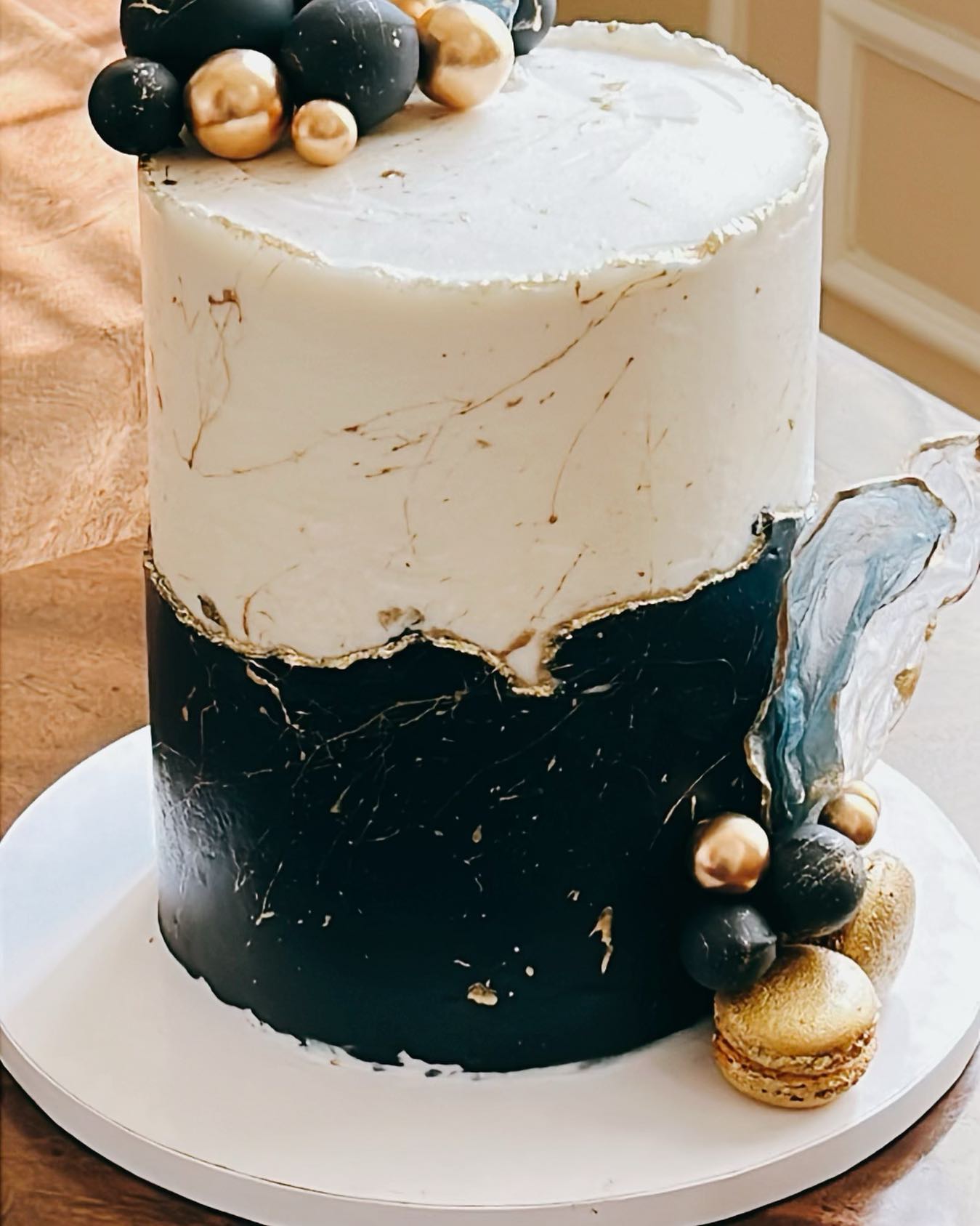 #najwaskitchen #cakeshop #cakes #cakedesign #cakedesigner #cakeinspiration