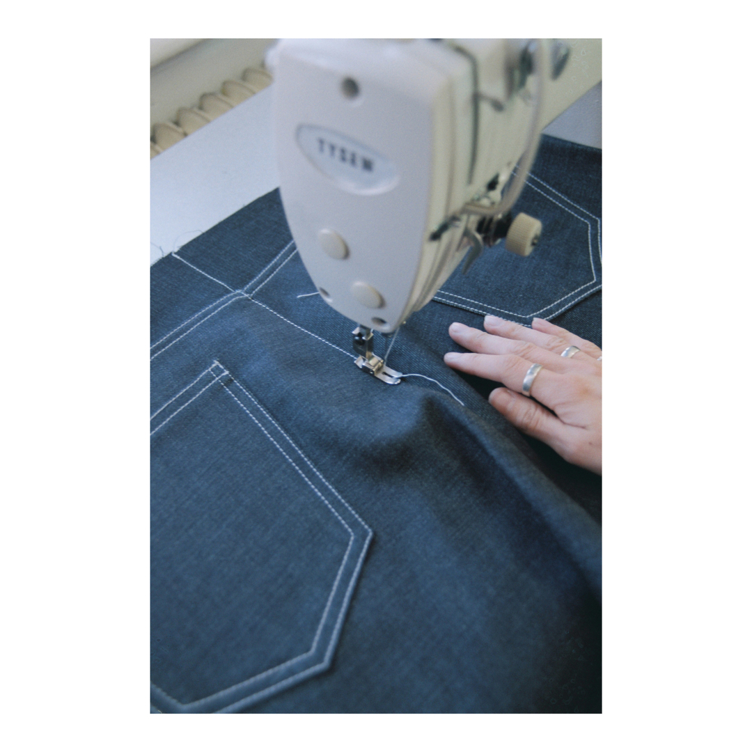 Working on my new-ish (very old actually) personal project. Trousers are on the horizon 🌅 👖 ⠀⠀⠀⠀⠀⠀⠀⠀⠀
.⠀⠀⠀⠀⠀⠀⠀⠀⠀
.⠀⠀⠀⠀⠀⠀⠀⠀⠀
.⠀⠀⠀⠀⠀⠀⠀⠀⠀
. ⠀⠀⠀⠀⠀⠀⠀⠀⠀
#patternmaking #pattern #fashiondesigner #patterndesign #sewing #fashion #fashiondesign #patternmaker #patterndrafting #patterns #patterncutting #design #art #samplemaking #fashionillustration #garmentmanufacturing #fashionschool #apparelmanufacturing #patterndesigner #sewingclass #garmentfactory #fashioncourse #clothingmanufacturer #handmade #illustration #garmentmanufacturer #draping #clothingfactory #fashionindustry