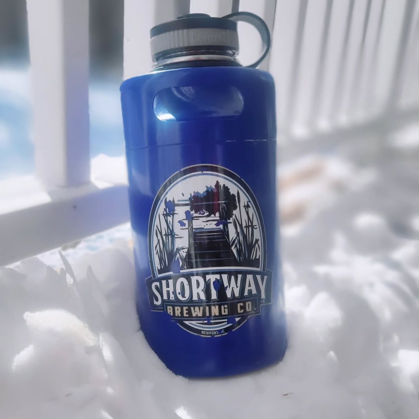 Stock up in fills and 6 packs and get ready to share your Shortway snow day pics with us!! #shortwaybrewing #beerandfamily