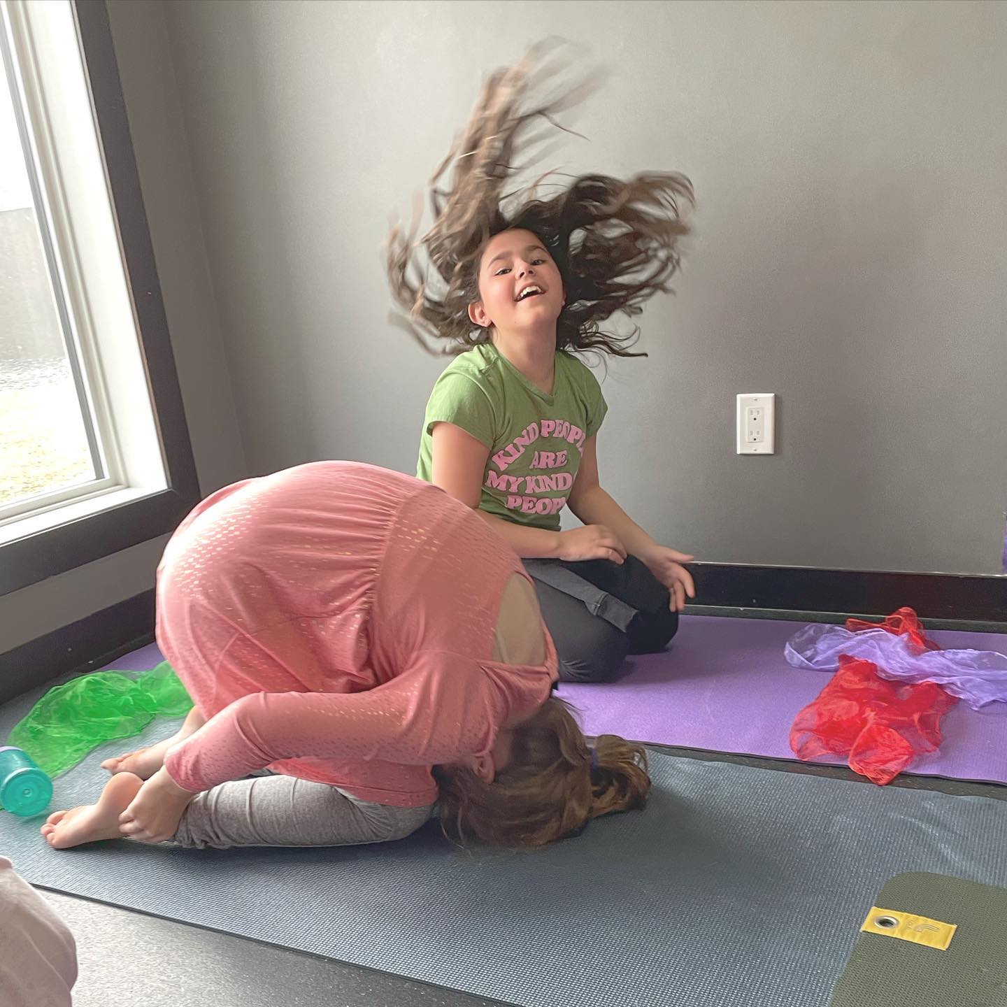 Our bodies are our gardens—our wills are our gardeners.“ Shakespeare
🐇 pose
One of the core values of Rise and Shine kids yoga is WE FIND JOY ✨
Our weekly practice includes our students sharing highs and lows of their day or week. We create space for all of it and then look for moments of wonder, celebration and gratitude
•
•
•
•
•
#kidsyoga #wonder #joyofmovement #findjoy #thelittlethings #winnipegkids #winnipegyoga #winnipegkidsactivities #mindfulnessforchildren #connectiontoself #communityforkindness #emotionalregulation #stressmanagment #kidsyogateachers #lovelaughter #purejoy #rabbitpose