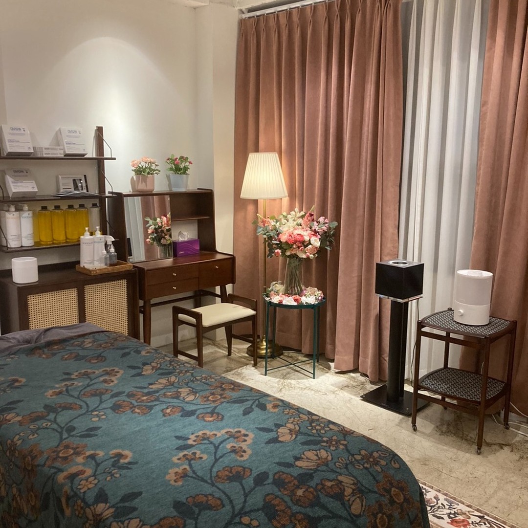 💐 Romantic LaBrea Therapy 💐
라브레아 아늑한 공간에서
경혈메디테라피를 받아볼 수 있습니다 ^^
🌿 국내 유일 한의학 박사 산전산후 경혈전문그룹
🌿 전국 1위 출장산전산후마사지
🌿 결이 다른 최고급 테크닉 ㆍ 최고 임상자료 보유
🌿 체계적인 프리미엄급 최고급 마사지
🌿 리얼 찐 ~ ! 후기 맛집
www.labreacare.com