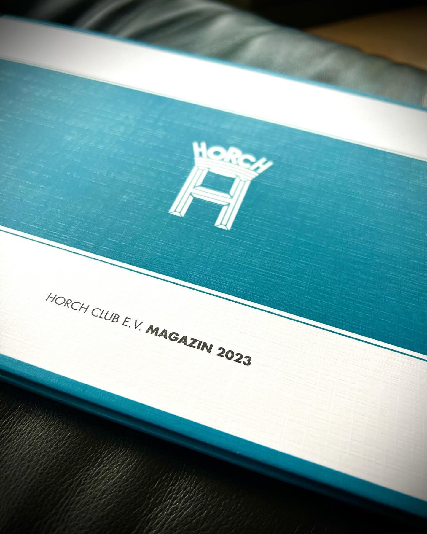 Another year full of memories.
Landing on the doorsteps of our members very soon!
#clublife #jahrbuch #clubmagazine #horch #horchclub #autounion #audiclassic #oldtimer #classiccars #2023