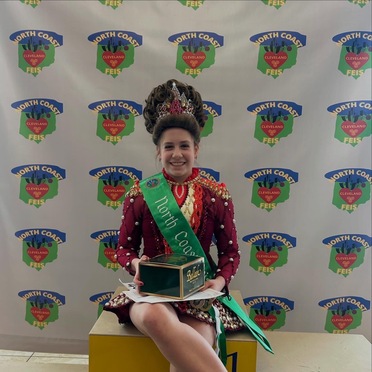 What a way to represent at our hometown feis!!!
At the north coast feis we had so many amazing victories!!
Special shoutout to Catherine for making into OC🏆🏆
Katherine for a 1st in OC🏆
Mark, McKenna, and Julia for first in PC🏆🏆🏆
Ruby, Cece, Delaney, and Mary for qualifying for PC🥇🥇🥇🥇
John for winning the Senior scholarship 🎓
And so many first feises, first times in new competitions, and so much fun!!!
☘️☘️☘️
#irishdance #murphyirishartsproud #dance #clrg #feis #OC #PC #hardwork #cleveland