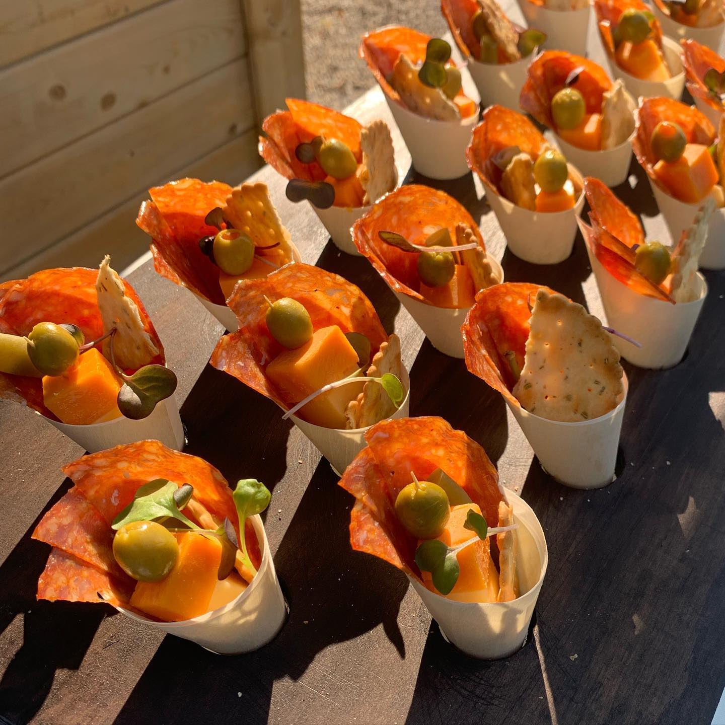 First time doing these guys: introducing “shark cones”. A fun way to serve individual charcuterie portions. Definitely giving me ideas for other cone offerings we can do for future events as well!
.
#charcuterie #cones #wedding #catering #sparta #ontario #summerwedding #newtake