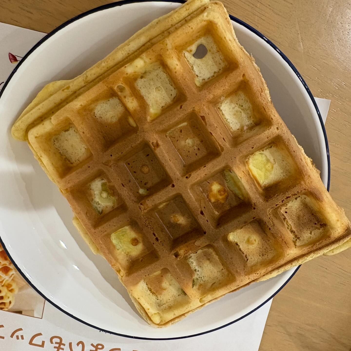 子どもたち特製手作りおやつ🍪🍯🧇
手作りおやつの日は、あま〜いにおいが事業所内に充満✨
いつもはおやつを持ち帰る子も、手作りの日は食べてくれます!!そして、作ってくれたお友だちに「美味しかったよ」と感想を伝えてくれます🥰
#放課後等デイサービスペップ2nd
#放課後等デイサービス
#手作りおやつ
#ワッフル
#プレーンクッキー