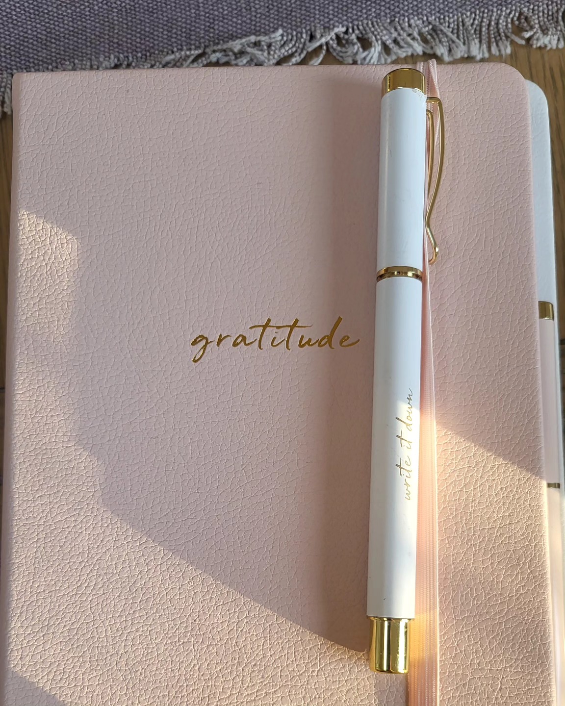 The last time I wrote in this was 2 days before my dad suddenly passed away just over 3 years ago. I hadn't felt able since. Its only now that I can start to feel a glimmer of gratitude. And that feeling in itself is uneasy.
Grief is all consuming, it never leaves, hits like a train and changes you to your core. You grow around your grief, some days its big, some days its small, but its always there. And I dont want it to be gone, grief = love lost. β€οΈβ€οΈ
So in 2025, I'm giving gratitude to life. For being healthy, for my family, my friends, my colleagues and clients.
I hope you are grateful for lots of things too βοΈβ¨οΈ