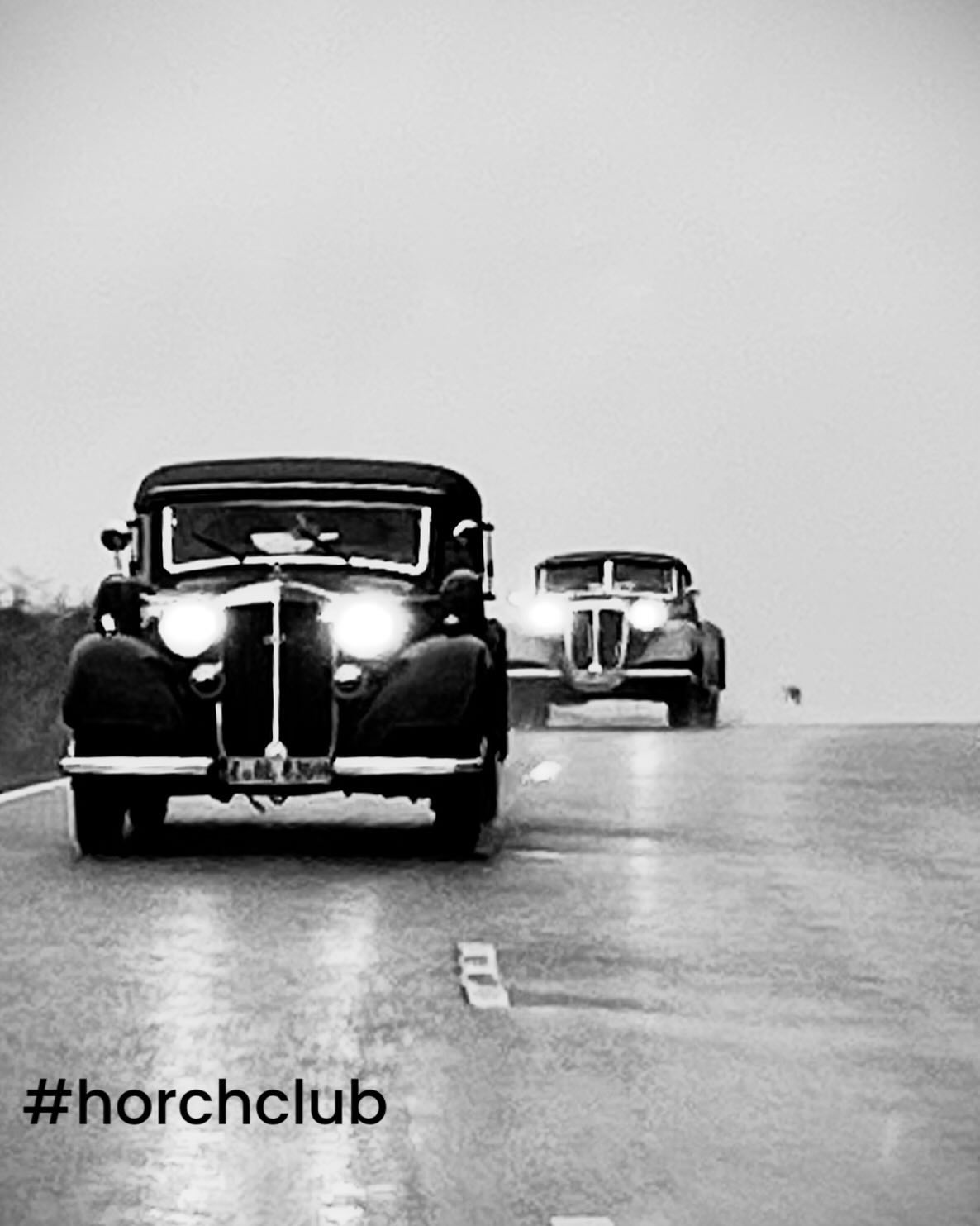 //rain and light
#125jahrehorchfabrik #auditradition #oldtimer #classiccars #horch #horchclub #audi #autounion #lifestooshorttodriveboringcars #getoutanddrive