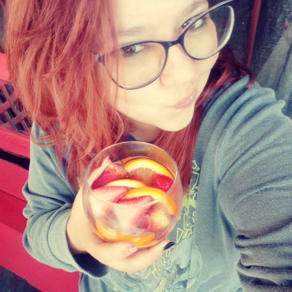Having my fruit salad for dinner... 😜 #ginmix #salad #healthylifestyle #shhh
