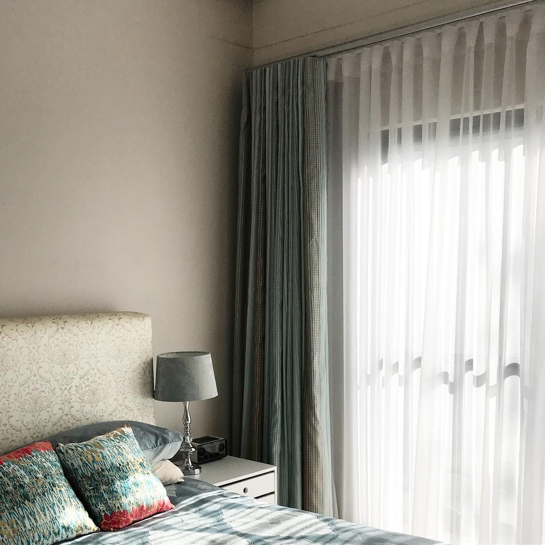 Wave curtain with voile #interiors #curtains