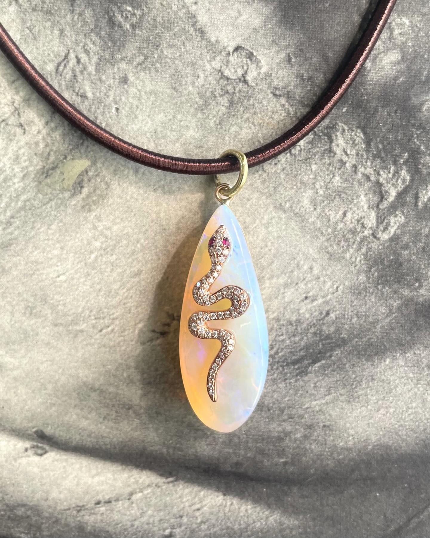The last snake of the year. Opal, rubies and diamonds #pendantoftheday #sneakgallery #snakelove #artistsjewels #finejewelrylover