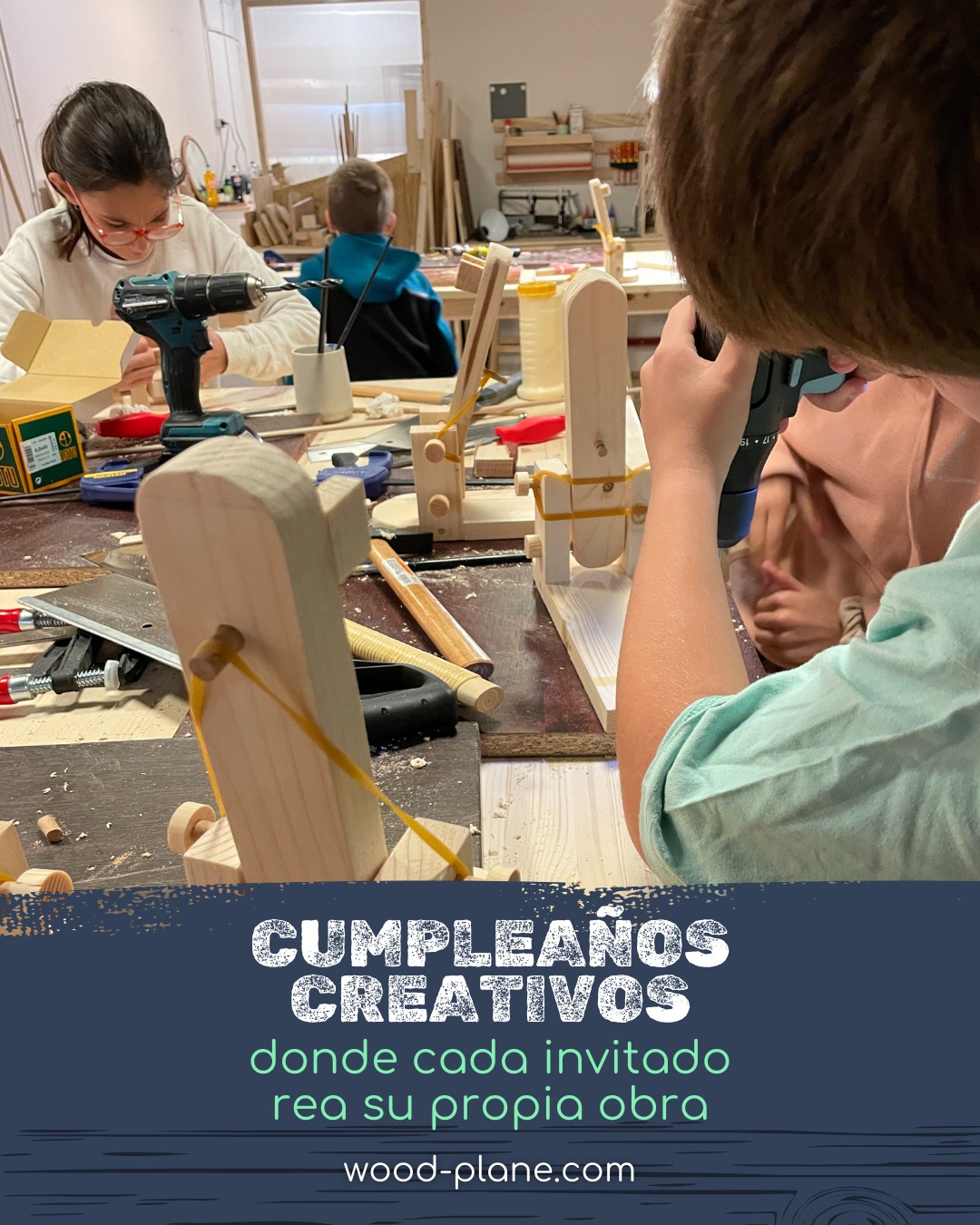 En Wood Plane Studio celebramos cumpleaños únicos y artesanales, donde cada niño o adulto se convierte en creador. Organizamos talleres personalizados con actividades prácticas para que todos puedan diseñar y construir su propio objeto con madera, sin necesidad de experiencia previa.
Los proyectos están pensados para ser divertidos, accesibles y memorables. Cada invitado se lleva a casa una pieza hecha con sus propias manos y el recuerdo de un día especial lleno de creatividad. Porque celebrar también es construir algo juntos. 🎂🪵
🔨 Reserva tu plaza y vive la experiencia de la carpintería artesanal. Escríbenos al 📞 675 706 945.
---
At Wood Plane Studio, we celebrate unique, handcrafted birthdays where every child or adult becomes a creator. We organize personalized workshops with hands-on activities so that everyone can design and build their own wooden object — no experience needed.
Our projects are designed to be fun, accessible, and memorable. Each guest takes home a handmade piece and the memory of a special day filled with creativity. Because celebrating also means building something together. 🎂🪵
🔨 Book your spot and experience the art of woodworking. Contact us at 📞 +34 675 706 945.
#woodplanestudio #woodworkingworkshops #carpentrycourses #craftsbarcelona #learnwithus #talleresmadera #cursoscarpinteria #manualidadesbarcelona #aprendeconnosotros