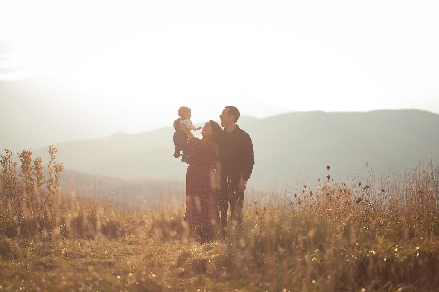 The Giotto Family » Adventurous, soulful, fierce, wild and free. This incredible bunch of humans are so full of love and the best kind of humour. What a magical evening we spent together.🙌🏼✨
··· Our Simply Series™ FAMILY sessions capture your beautiful blossoming family for any occasion, celebration, vacation, or no reason at all. Chasing stunning light and authentic love, these sessions consciously capture the season of your family, now. ···
#cassieleahphoto