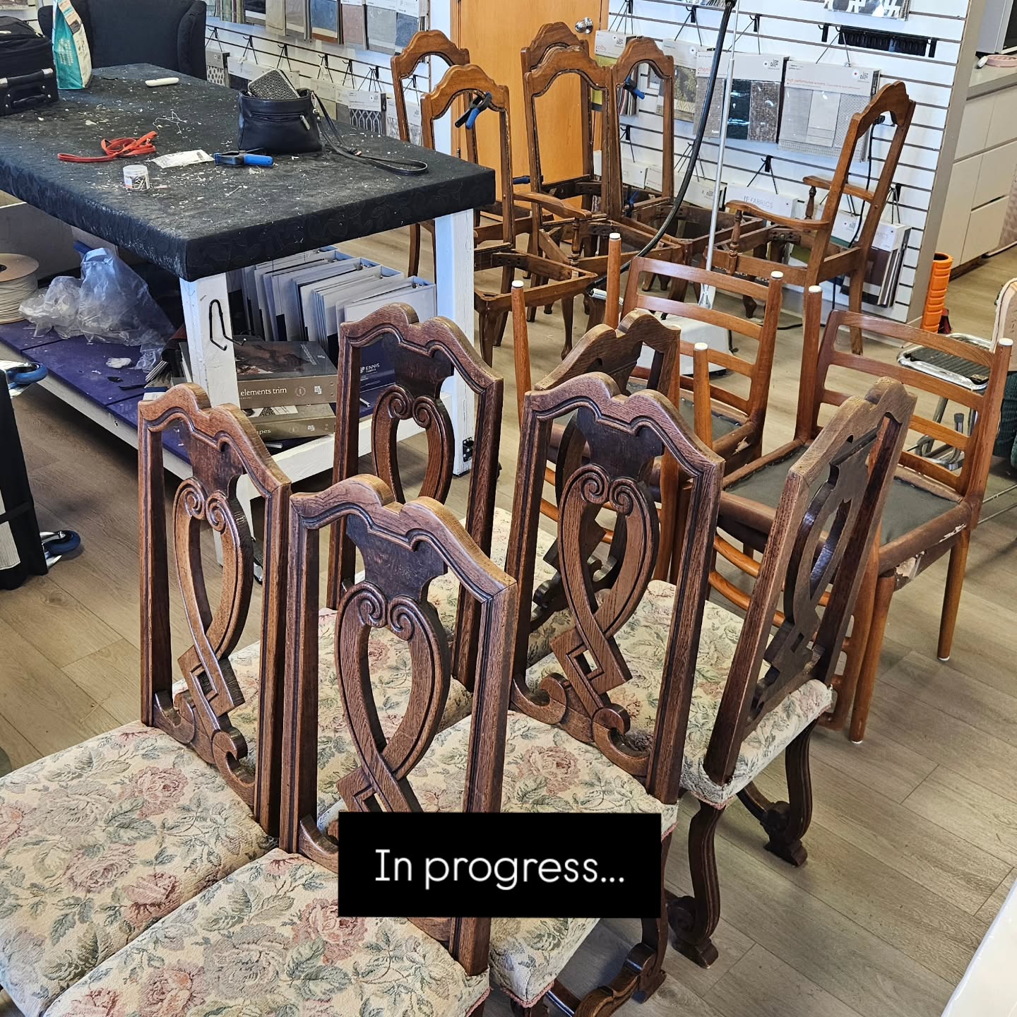 Pretty sure it’s officially dining chair season.
(Not a real season… but it sure looks like one in here. 😅)
We’ve been doing a lot of dining chair sets lately, and right now we’ve got 3 full sets in the shop at the same time — with more coming in next week.
So yes… the shop is slightly drowning in chairs.
If your dining chairs are worn out, stained, sagging, or just plain uncomfortable, this is a good time to get them redone. New fabric, new foam if needed, repairs if needed — and they’ll feel brand new again without having to replace the whole set.
📍Elegance Upholstery — Lethbridge, AB
Message us photos for a quote.
#Lethbridge #Upholstery #DiningChairs #FurnitureRepair #Reupholstery