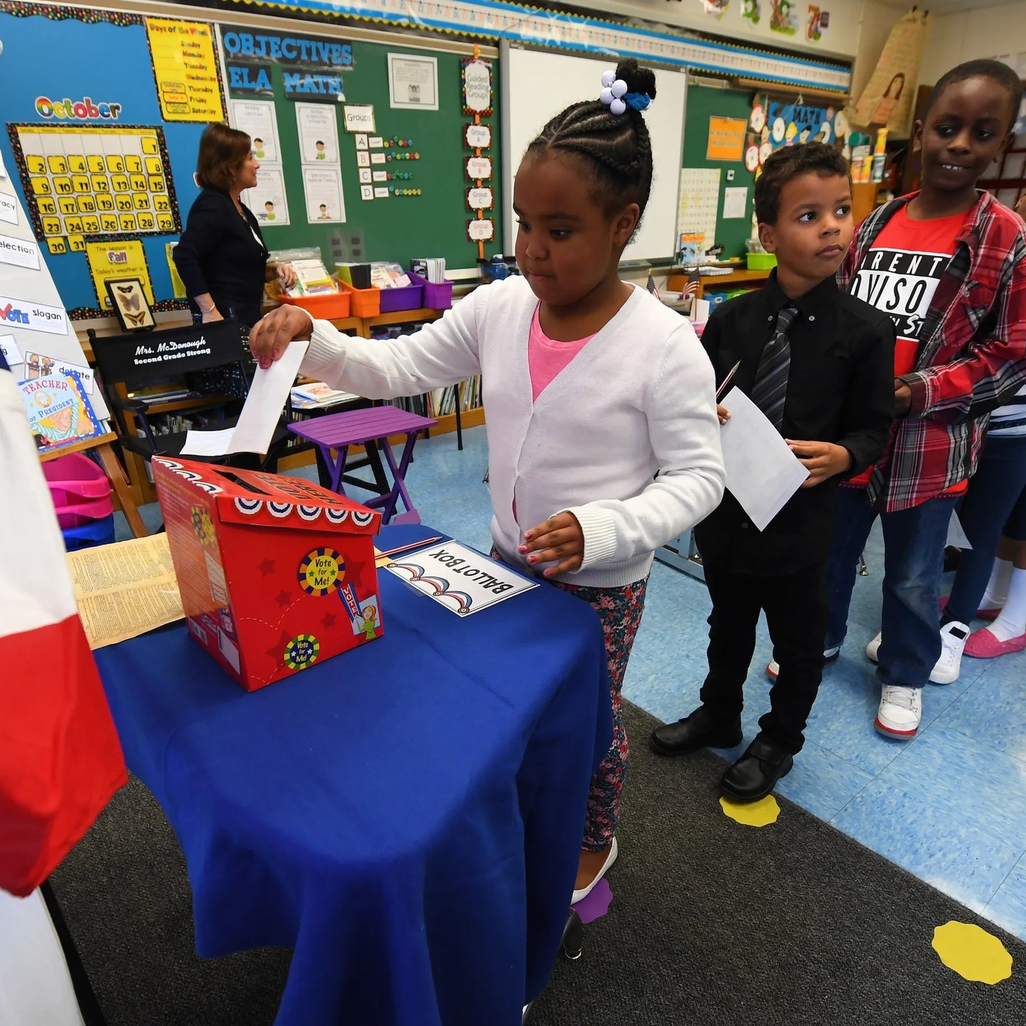Facilitate Student Mock Elections at your school Site.
These mock elections are usually coordinated by your state's Secretary of State.
Resources are on our website.
https://www.neademocrats.org/student-mock-elections
