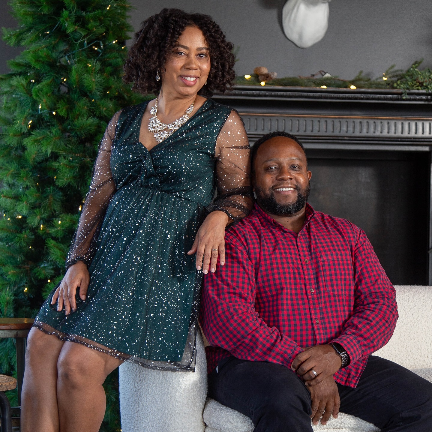 My favorite clients are the ones who book with me time and time again. The ones who I learn their children’s name and see them grow year after year. Melissa has 3 gorgeous, funny, sweet kids and I love working with them. I’m so glad and grateful she keeps choosing me 😊