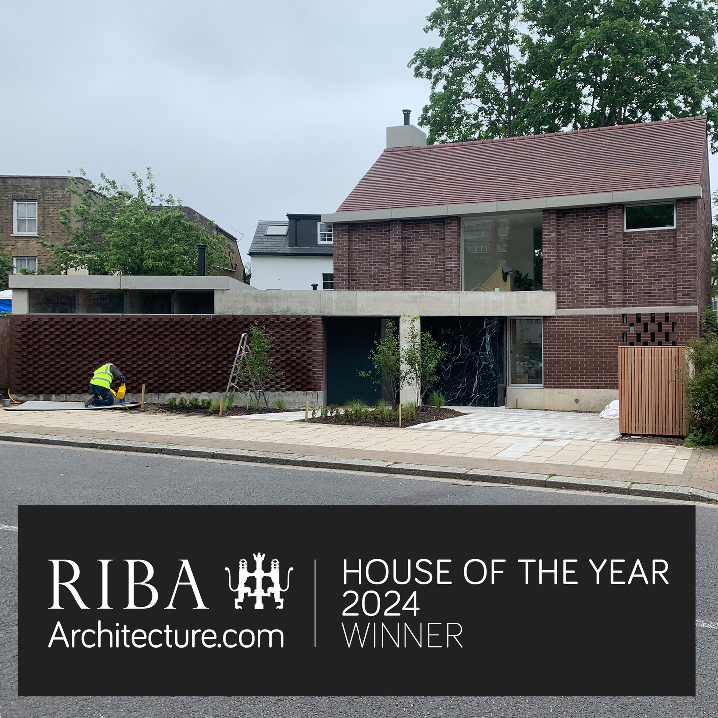 Fantastic to see one of our construction projects with @31_44 WINNING the RIBA House of the Year 2024
🍾 🎉
Congrats to Will and the team!
@riba
#riba #architectsjournal #construction #architecture #architect #newbuild #selfbuild #house #newbuildhouse #modernhouse #brickwork #plywood #contractor #resi #contemporaryarchitecture #residentialarchitecture #londonarchitects #london #concrete