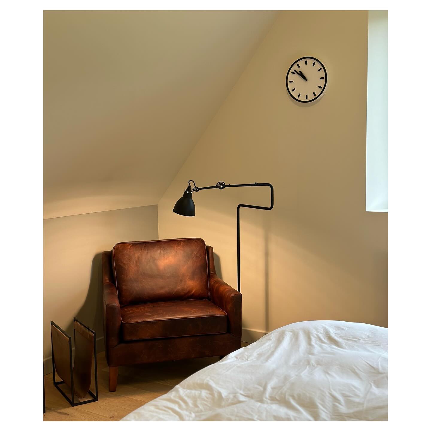 La lecture: #chambre #homedecor #homemade #decoration #decoration #homedecoration
#homestyle #DesignInterieur #DecorationInterieur
#DecoDesign #InteriorDesign #ModernDesign #StyleDeVie #InspirationDeco #ArchitectureInterieur #DesignTrends #MaisonChic #RenovationInterieur #DecoAddict #EspaceDeVie #DesignMinimaliste #DesignContemporain #MobilierDesign #DesignInnovation #ProjetDeco #lecture