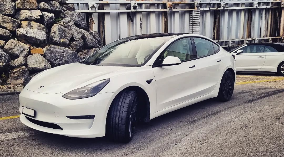 Www.carrosseriebra.ch
Tesla performance .... ready go!!
#cars #carstagram #carsofinstagram #carrosserie #carrosseriesuisse #carsoftheday #carrosseriebra #automobile #atelierautomobile #atelierdereparationautomobile #supercars #suv #sportcars #blackcars #tesla #electricars #ecars #teslamodel3 #performance #teslamotors #teslalife #teslacars #teslalife #bestcars #voituredeluxe #voiture #voituredesport #automobile #automotive #autos #teslaowner #apiedcestbienmaiscestlong