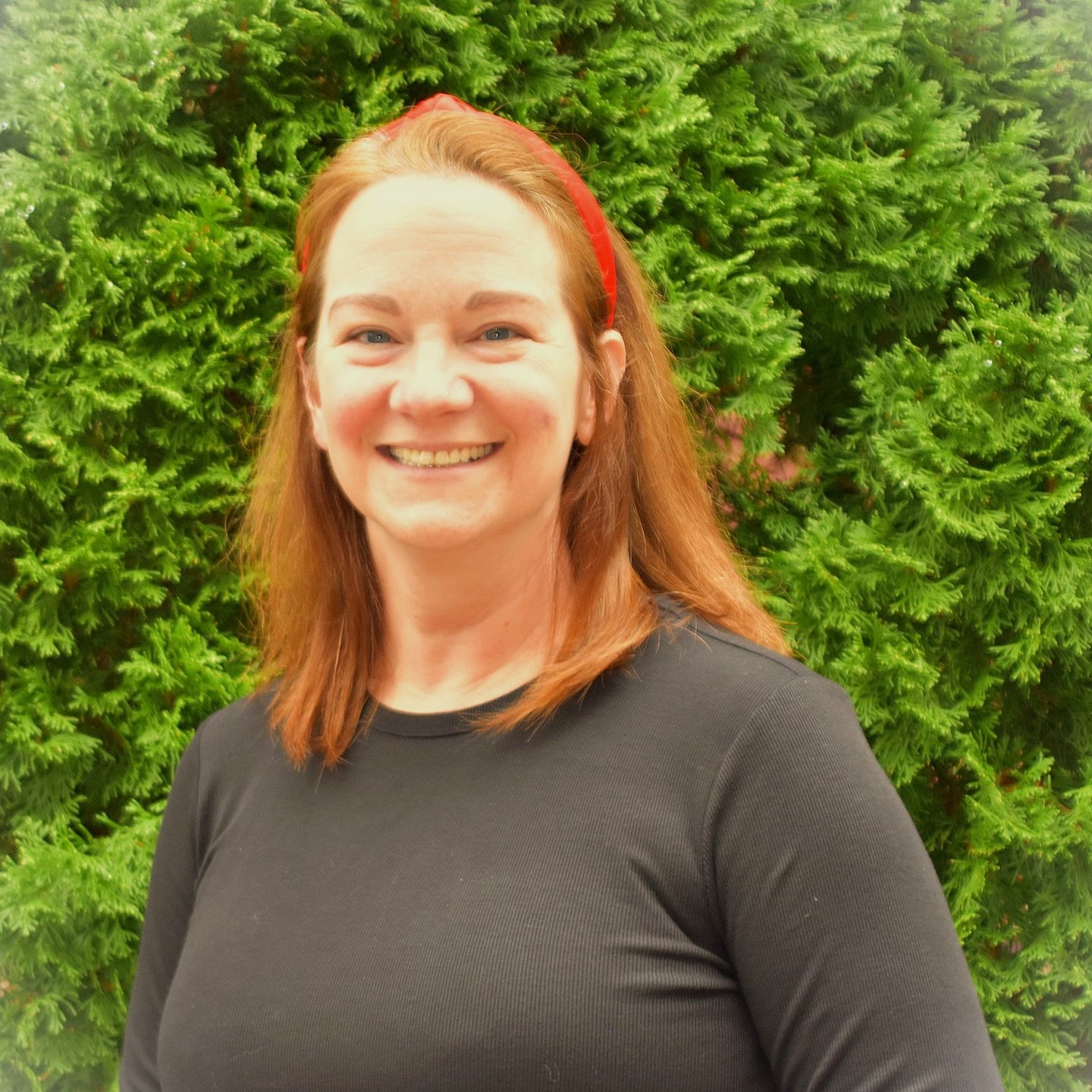 Today we meet Gina Matthews from Marlton NJ who will be ringing in our upcoming concerts (www.phillybells.org). Gina joined PHE in spring 2018. Gina played violin from 2nd grade through college, picking up handbells along the way, as well as choral singing. She's also hoping to learn to play the clarinet that has been sitting in the closet since her daughter gave it up. She is on the PHE board and is our president. Additional interests include caring for orphaned/injured wild animals at a wildlife hospital, and hiking.