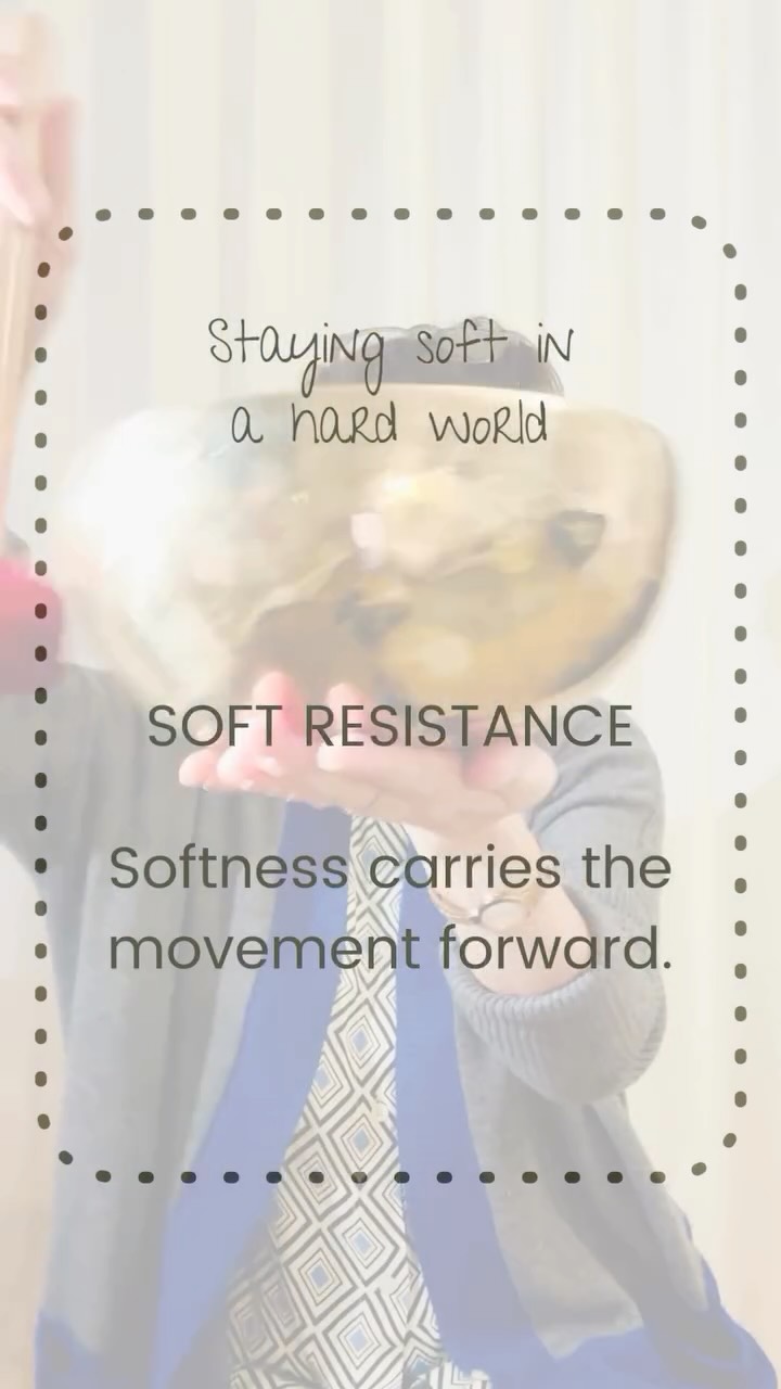 ❄️
Staying soft in a hard world
#StillHuman #WeeklySound #SoftResistance #Singing #SoundYoga