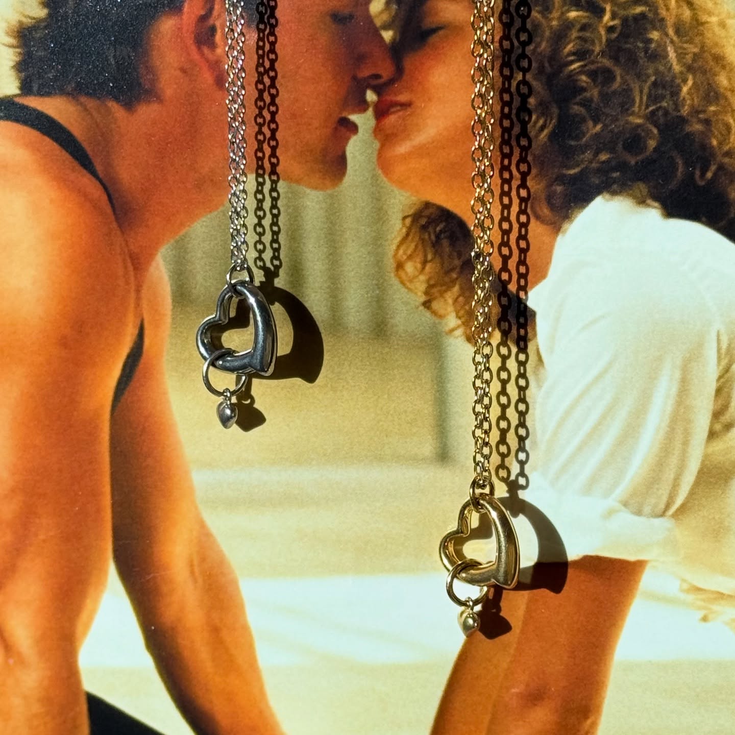 💘💗💕GIVEAWAY 💓💞🩷
how to enter:
1. ❤︎︎ this post
2. Follow sageedendesigns ^ on Instagram
3. tag a friend & comment gold or silver if you have preference ☙💌
If you repost on your story it’s 5 extra entries!
You can comment as many times as you want ★
I’ll pick the 2 winners on Valentine’s Day and ship out the necklaces soon after! 🫰☙ ❀ 𐬻