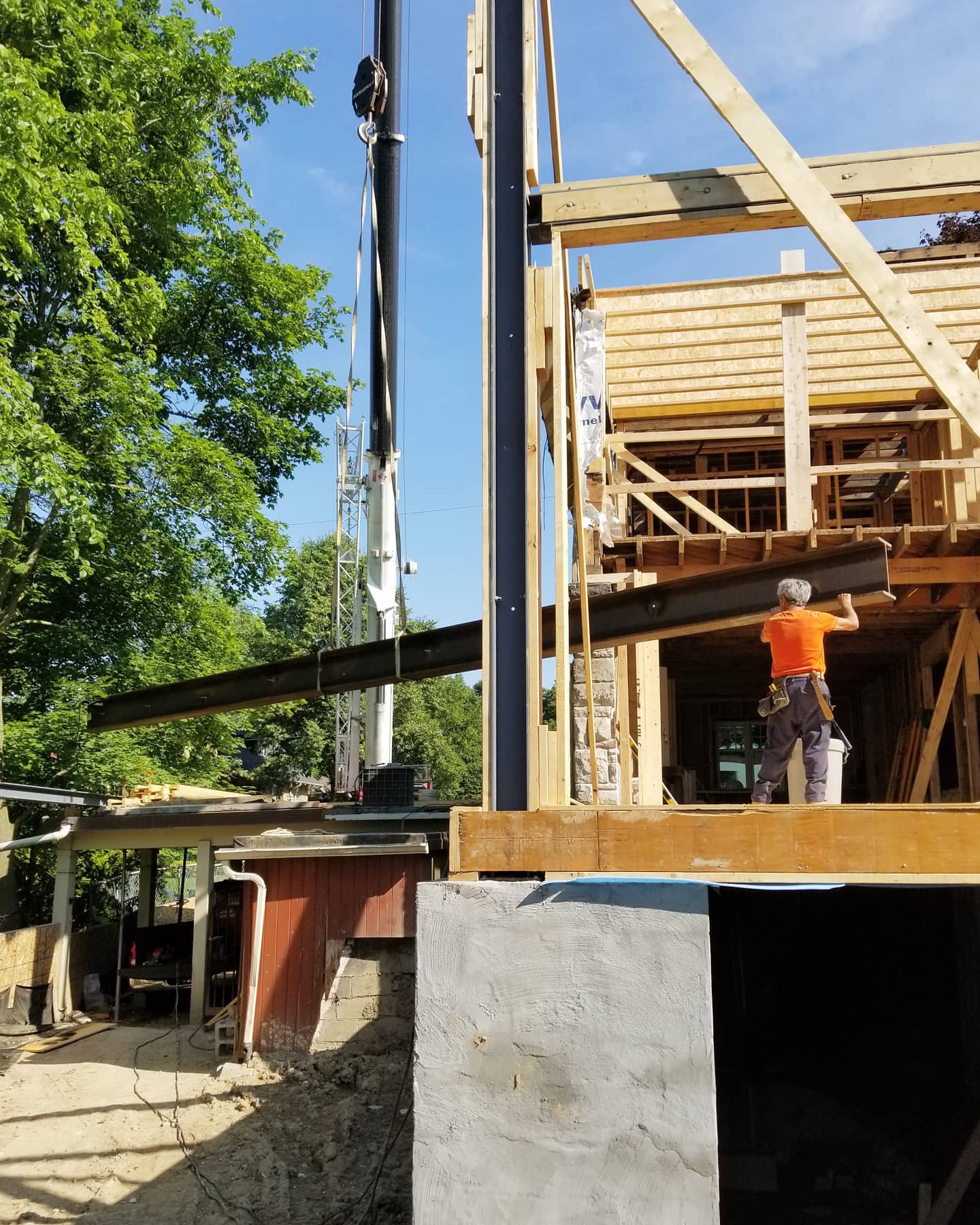 Massive 16" deep structural steel beam installation last summer. The beam itself weighed over 3000 lbs! This massive beam was required to achieve an approximately 36 feet clear span on the ground floor with no intermediate columns.
Check out @lionfishdevelopments post from earlier today for a few final shots!
