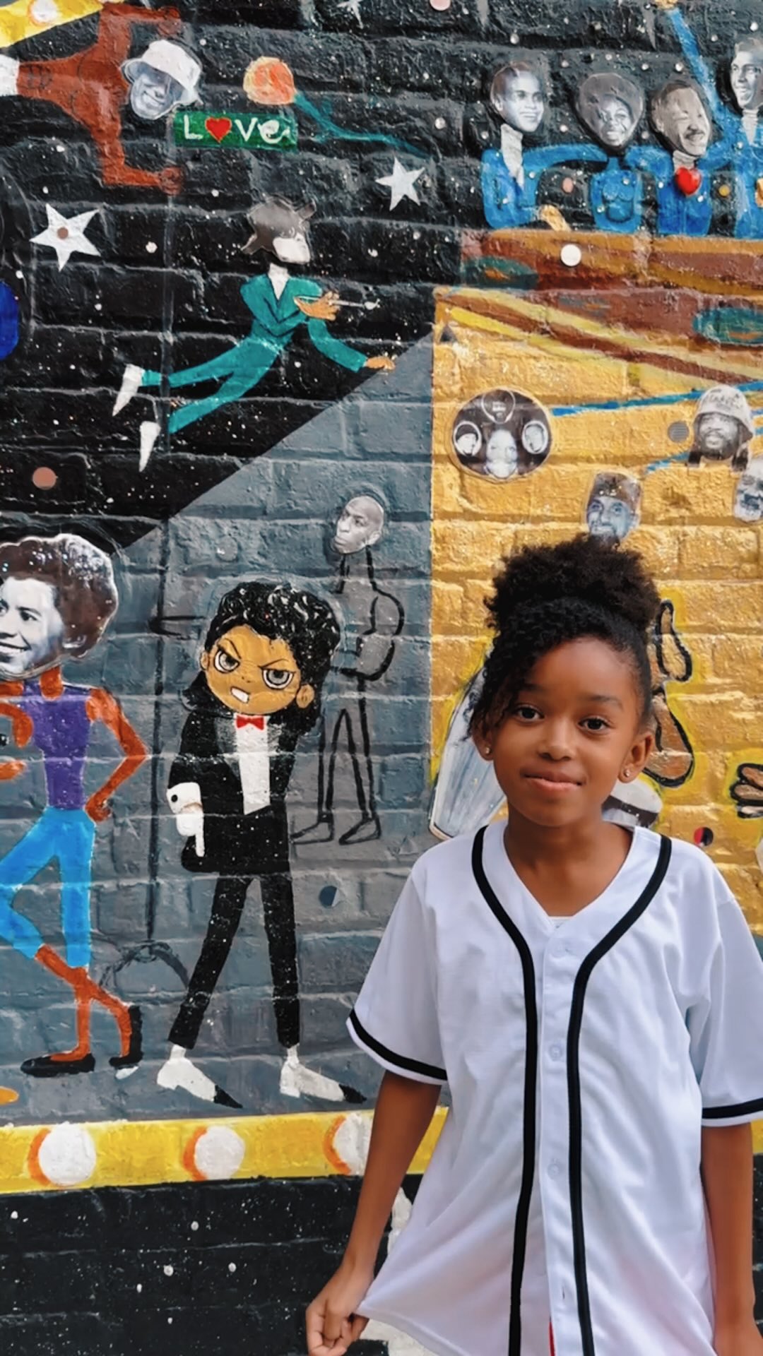 Who inspires you to move? 💫
This #BlackHistoryMonth, Seven Parker from our Sole Talk Youth Company shares her tribute to the King of Pop, Michael Jackson — an icon who broke barriers, moved hearts, and redefined what was possible.
From his groundbreaking moves to his soulful message, his legacy lives on in every beat and step.
Tell us in the comments: who’s YOUR Black History Month inspiration?
#ChloeAndMaudFoundation #SoleTalkYouth #BlackHistoryMonth #MichealJackson