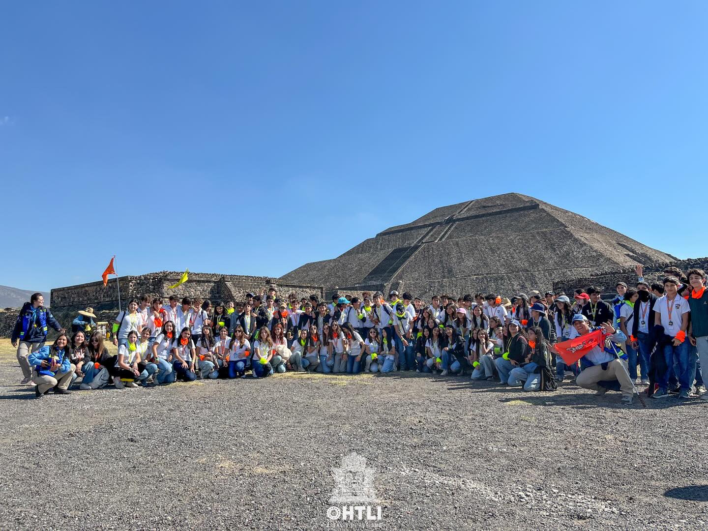 ¿Tienes tu agencia o vienes de visita con tus alumnos?
Tenemos los mejores paquetes escolares para estudiantes que visitan la ciudad de los dioses, mándanos un mensaje o un whats app al 5549342803 y no te pierdas la maravilla de conocer este sitio milenario con nosotros.
#toursescolares #teotihuacan #guiasdeturistas #guiasdeturismo #guiadeturistas