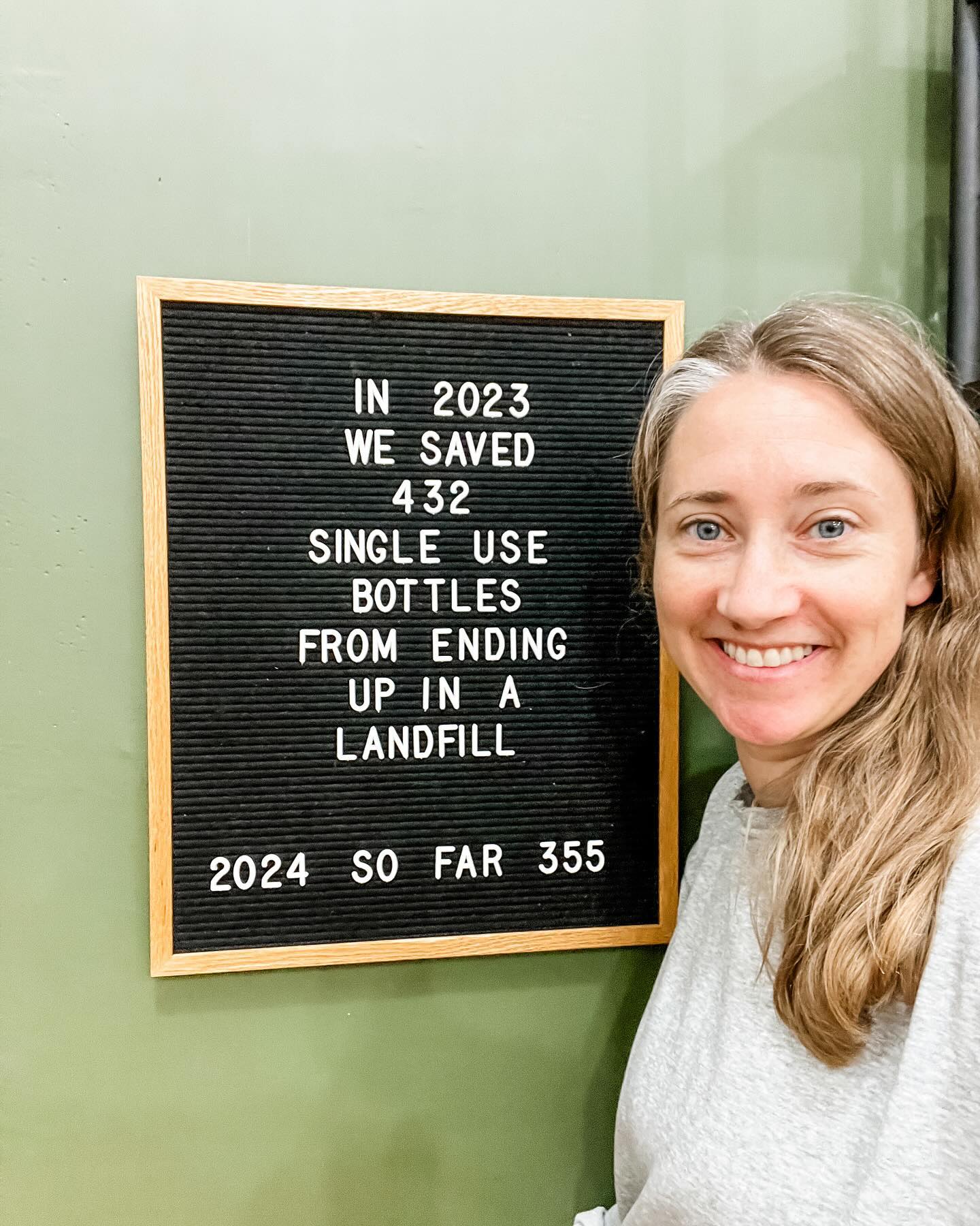 Hi! It’s our monthly refill update 🫙 I think we can fill more than 500 containers this year! What do you guys think?