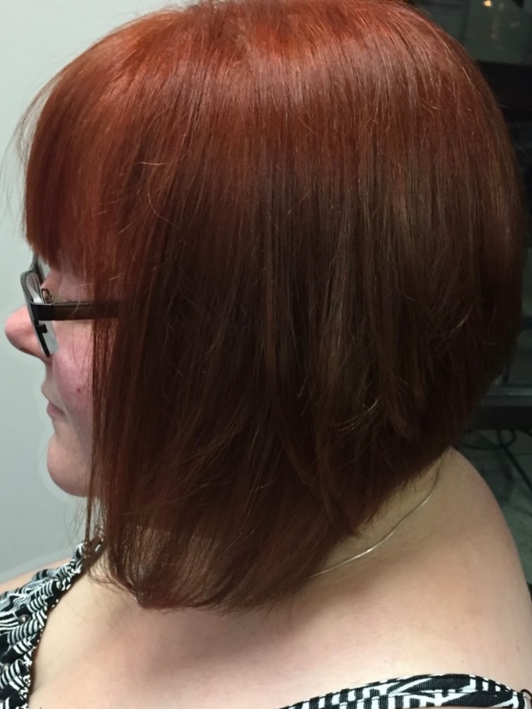 A rich red refresh for this beautiful lady, bangs can be just the right frame for your face ⨠swipe for before âĄď¸ are you ready for your hair transformation? Book your visit and letâs make it happen! Colorado Springs â¤ď¸