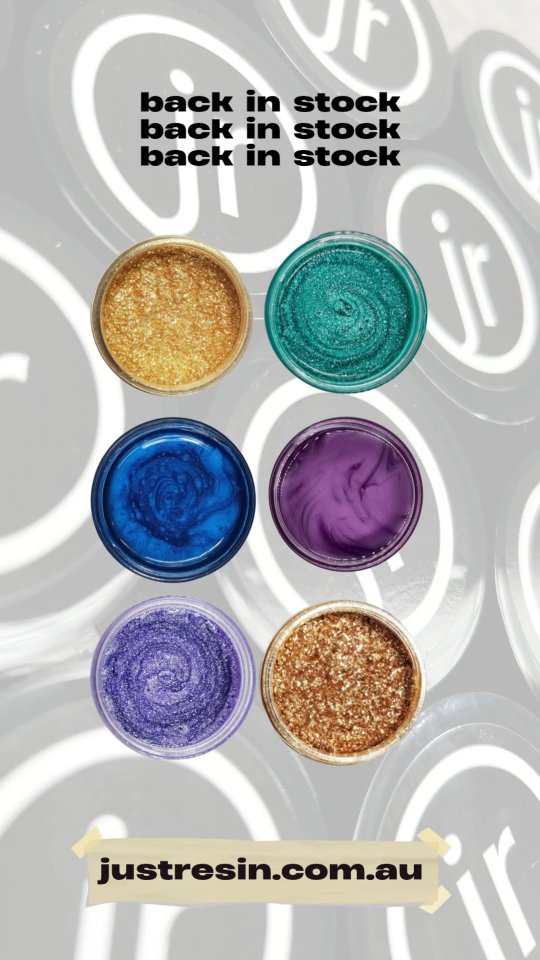 A few of the restocked faves ✨
👑 Midas Touch
🦚 Peacock Green
🐉 Dragon Blue
🌸 Purple Jasmine
💜 Amethyst Aura
🌞 Bronzer
Like + save for later 💛
Comment your fave 👇
#JustResin #PigmentPastes #ResinArt #ResinPigments #ResinArtSupplies