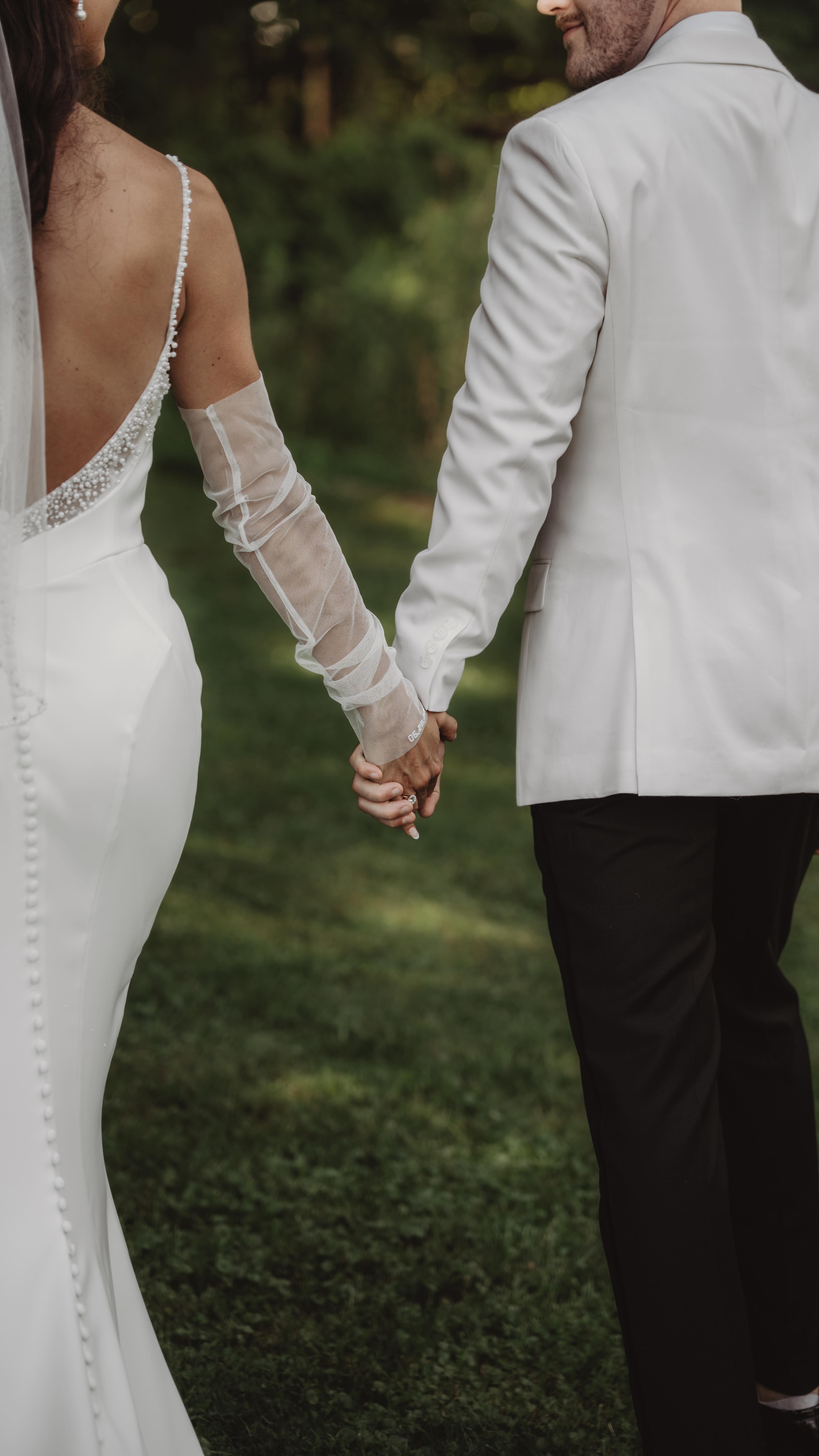 Luxury wedding photography isn’t about stiff poses or perfection.
It’s about feeling calm, present, and fully yourself on one of the biggest days of your life.
My job is to give you space to feel — and images that bring you back there every time.
If you want timeless, emotional, and effortless photos… we’ll get along 🤍
#weddingphotography #nyphotographer #njphotographer #nikonusa #wedding