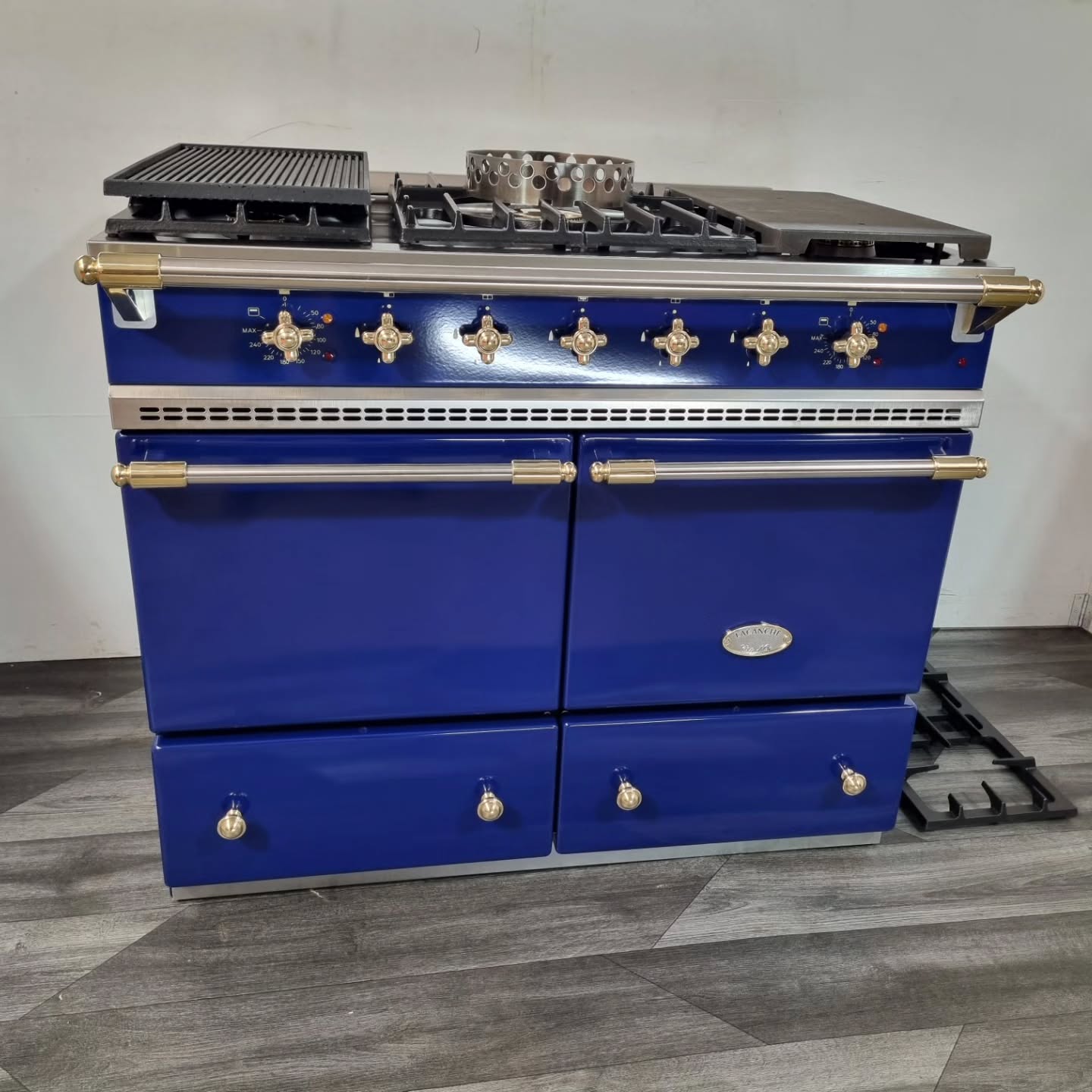 Lacanche Cluny 100cm - Blue & Brass
#lacanche #cluny #range #cooker #oven