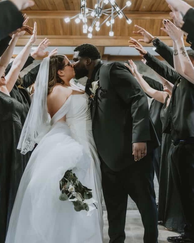 This is our why. š¤
Helping brides feel confident, beautiful, and completely themselves on one of the most important days of their lives.
Sara, thank you for trusting us with your gown and your story. You were absolutely radiant.
Bride: @sara.medalion25
Photography: @equilibriumneo
Venue: @aviatorcle
Hair: @beautybygabirose
Makeup: @gia_campana
