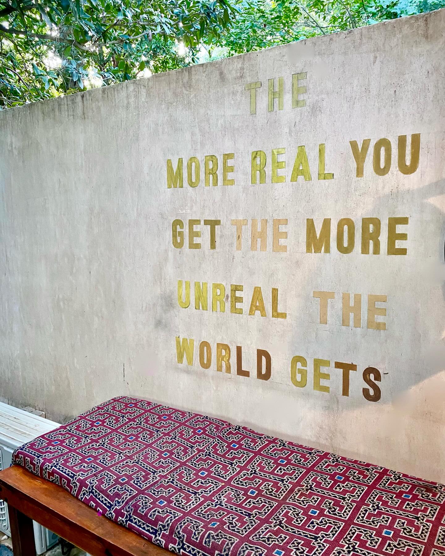 The more real you get, the more unreal the world gets ✨
And not everyone will like that version of you.
Because when you stop shrinking…
Stop people-pleasing…
Stop pretending you’re “fine”…
You become powerful.
You remember who you were before the conditioning.
Places like this hold space for that remembering.
For meeting your wounds with courage.
For letting your nervous system feel safe enough to soften.
This is the same foundation I guide my clients through.
Coming back to the body. 🧘♀️
Nourishing it. Regulating it. Listening to it.
Supporting your mind and heart with intention.
Not surface fixes.
Real alignment.
When you choose to become more real, your life reorganizes around that decision.
If you feel that shift happening in you… I see you 👀
Come say hi 🫶✨
With love,
@dame.naturopathe 🌿
#HolisticHealth #Naturopath #LifeCoach #Wellness