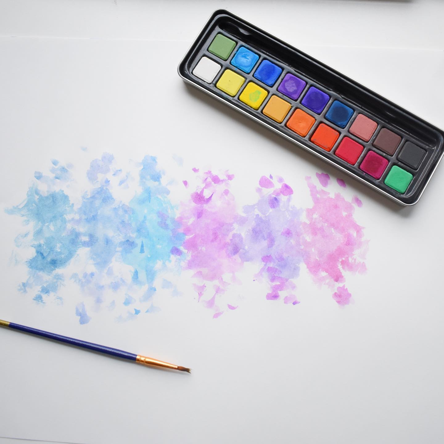 A rainy day here in Los Angeles calls for watercolor paintings 🎨