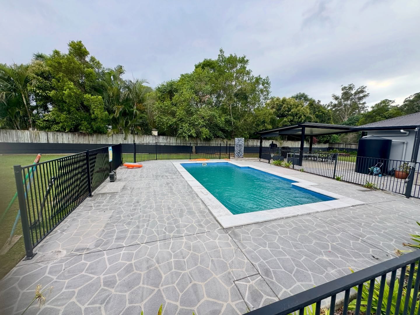 Swipe to see the transformation โ
This pool area went from dated and high maintenance to a clean, functional outdoor space the whole family can enjoy.
โ Better flow
โ Safer surface
โ Fresh modern look
๐ Sunshine Coast
๐ฉ Message us to book a quote.