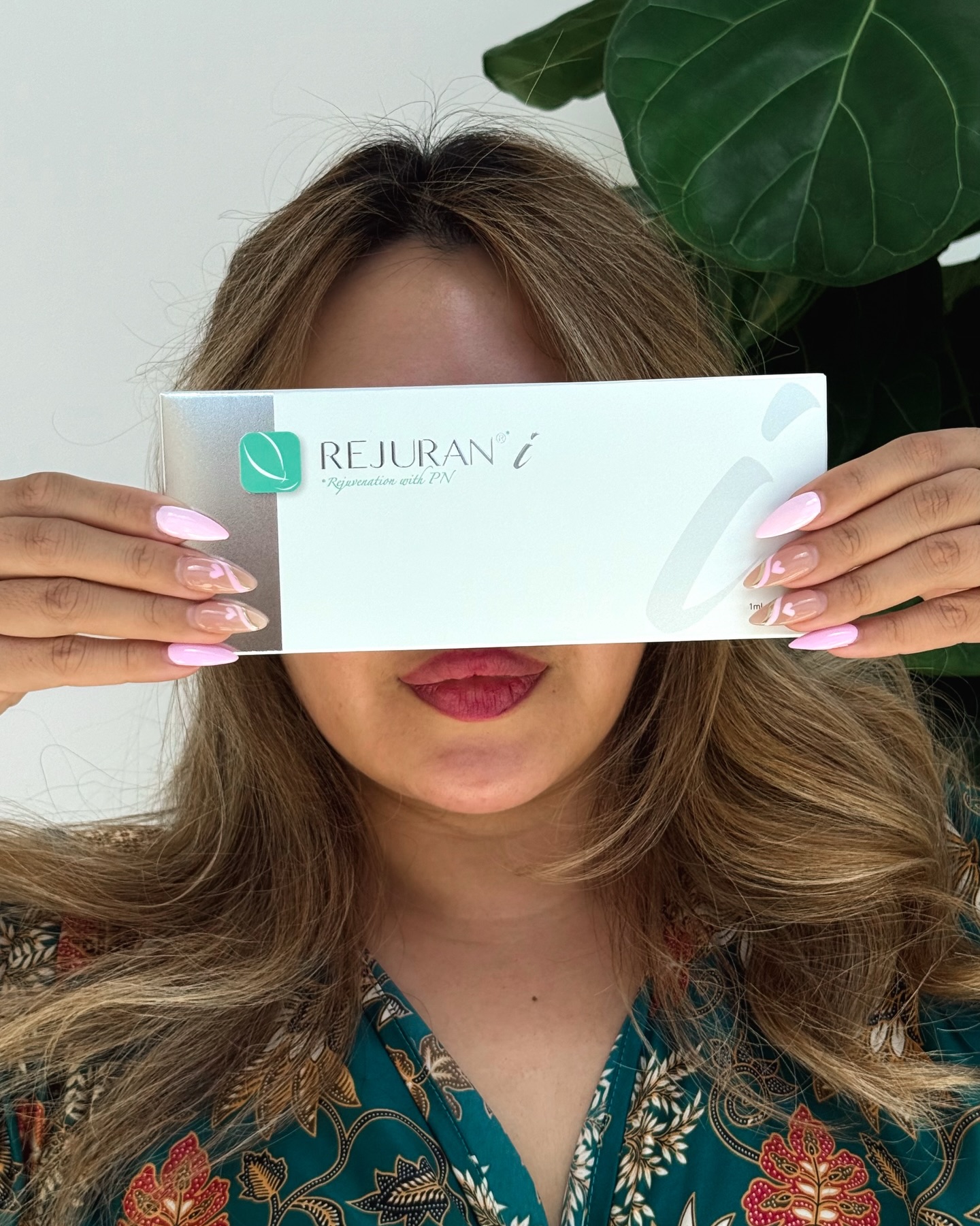 This is your reminder that you can book one REJURAN® i session and receive your second one (valued at $700) completely free.
REJURAN® i has a lower viscosity than REJURAN® Classic and REJURAN® s. It is formulated for use in areas including the delicate under-eye region.
Key benefits include improved skin elasticity and collagen density, reduced fine lines and crepey skin, reduced dark circles, increased hydration, and improved skin barrier strength.
Promotion is available while stocks last.
Disclaimer: All procedures are medical and performed by a registered health practitioner. Results vary based on individual factors. Images are illustrative only and not a guarantee. Treatments carry risks including swelling, bruising, infection, pain, and other reactions. This content is not medical advice. Please consult a qualified practitioner to discuss suitability, risks, and alternatives.