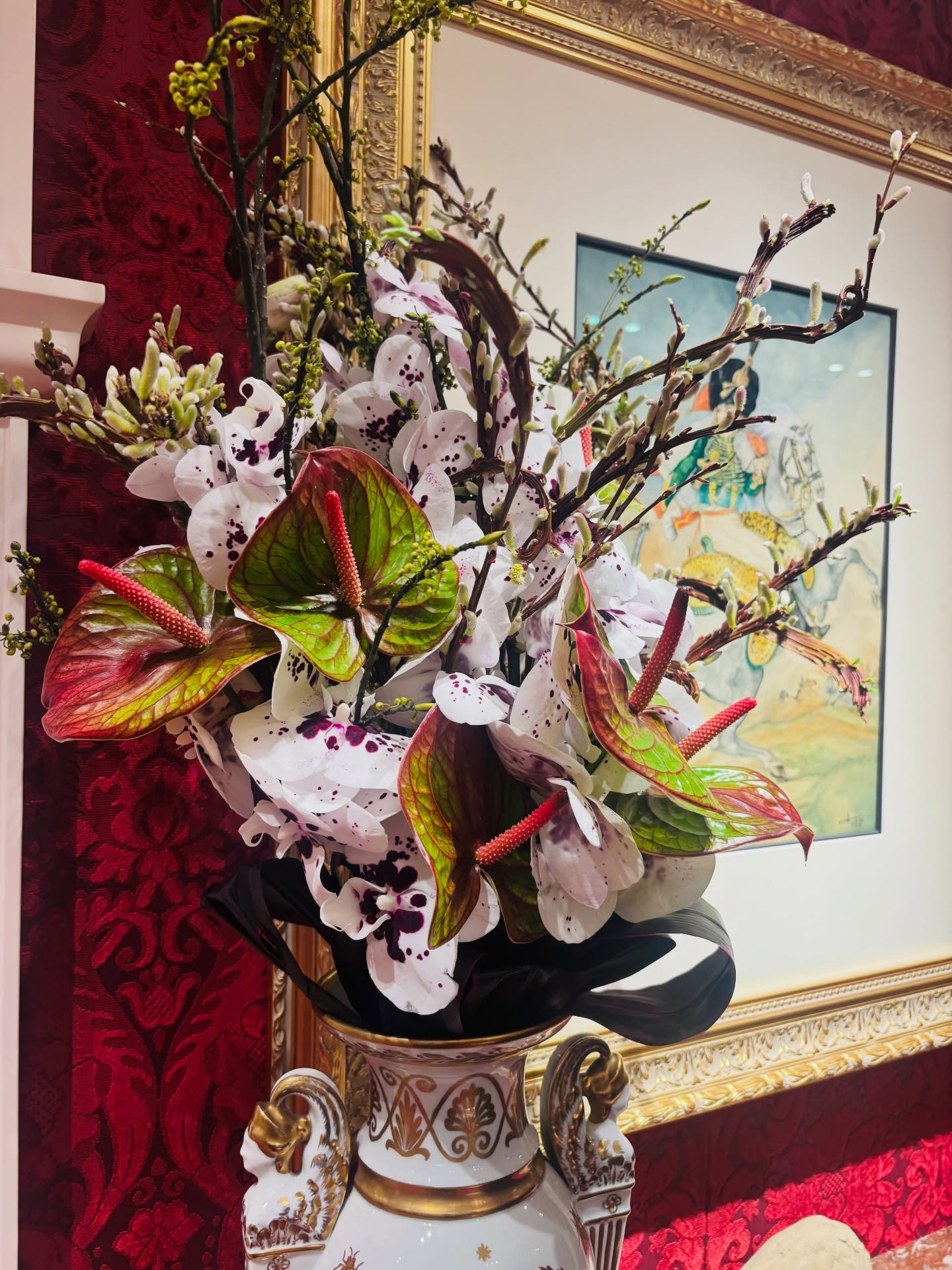 Valentine’s Flowers - Courtesy of JMM @jacquesmariemage and Castor @castorfleuriste