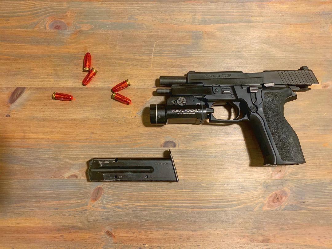 Saturday night snap cap dry-fire practice at home🔫
.
.
.
Follow @bonbonsafety for more!
.
#bonbonsafety #pistol #pewpew #2a #gun #gunsdaily #firearms #tactical #guns #2ndamendment #gunsofinstagram #glock #practicepracticepractice #igmilitia #shooting #practicemakesperfect #weapons #pewpewlife #weaponsdaily #9mm #usa #army #america #merica #firearmshanni #losangeles #happeningnow #saturdaynight #girlwithguns #snapcaps