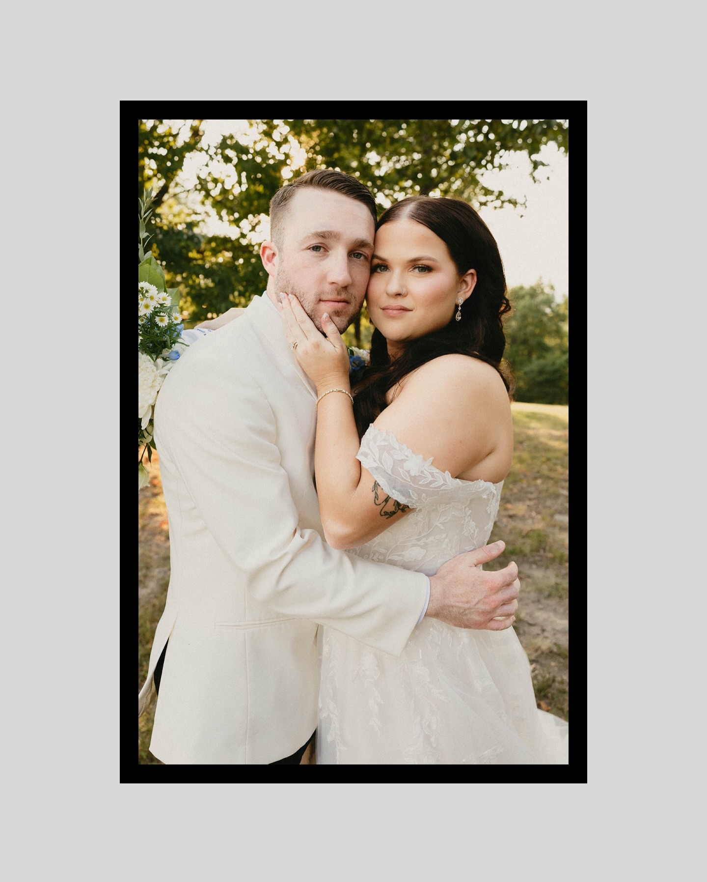 There’s something special about getting married somewhere that already feels like home.
No rushed timelines... just a view, your people, and the kind of quiet moments that actually sink in.
This Airbnb wedding was intentional, personal, and rooted in presence. From handwritten details and personal DIY touches to vows spoken overlooking endless hills. Proof that you don’t need a traditional venue to create something deeply meaningful… just a space that lets your story unfold naturally.
Planning an Airbnb or intimate destination wedding? I’d love to document it! Reach out and let me know how I can help! ♥️
#airbnbwedding #intimatewedding #documentaryweddingphotographer #arkansasweddingphotographer #arkansasairbnbwedding