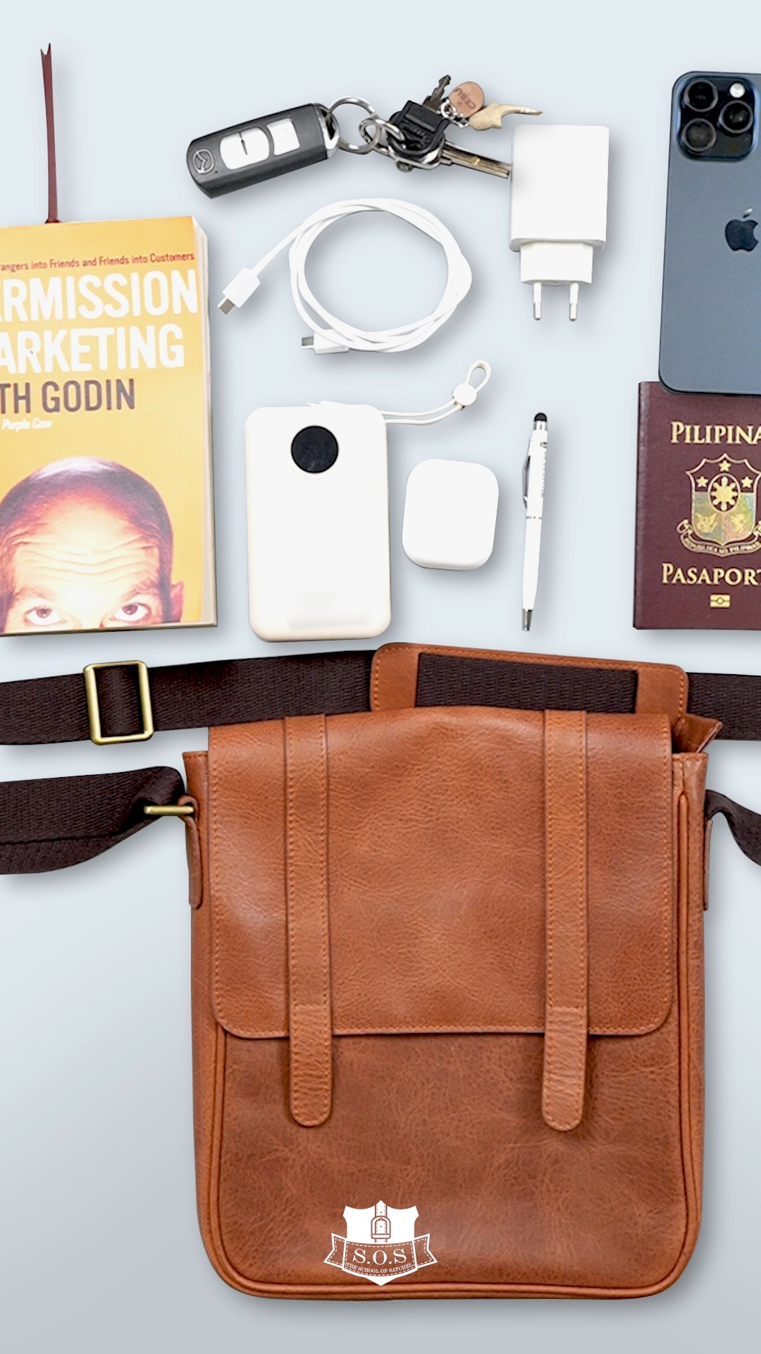 A gift that actually keeps up😉✨ Take a look at what fits inside the Franco Messenger Bag. We’re pretty sure all his daily essentials are covered👌
💼 Franco Messenger Bag - Cognac
📍SM Megamall, 3rd Level, Mega B
💳 www.theschoolofsatchel.com
#TheSchoolofSatchel #MessengerBag #WhatFitsInMyBag #valentinesdaygiftideas #Forhim