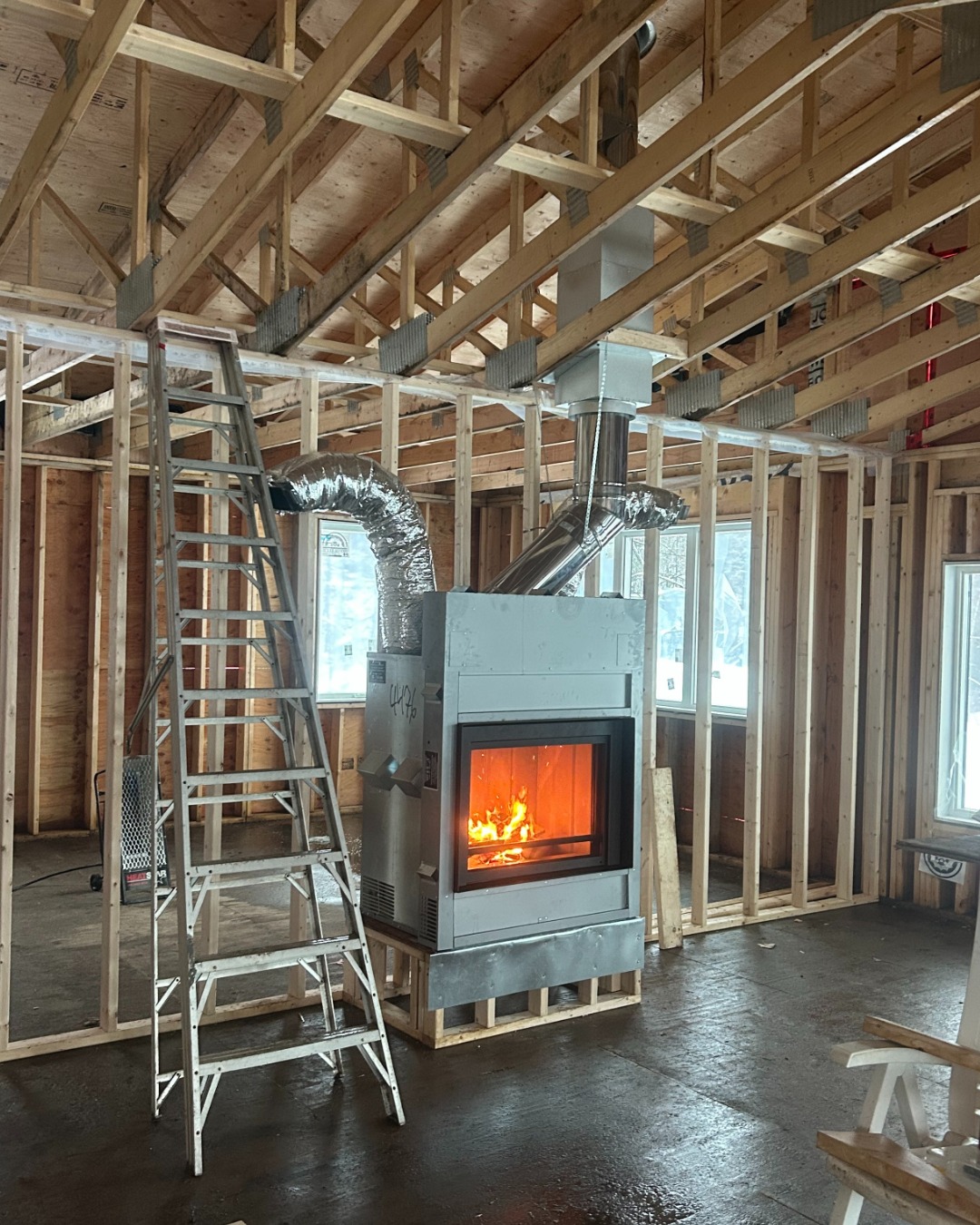 Ever wondered what's going on behind the scenes? Here's a sneak peek into the walls around an @iccrsf Renaissance Fireplaces Uptown 600 Zero Clearance Wood-Burning Fireplace.
Zero Clearance means you have the opportunity to build out the fireplace surround to your taste, rather than relying on an existing masonry fireplace.
Want to know if this fireplace is right for your space? Book your free in-home consultation online - link in bio!
#woodburning #woodfireplaces #renaissancefireplaces #theheatingsource #woodexperts #staywarm
