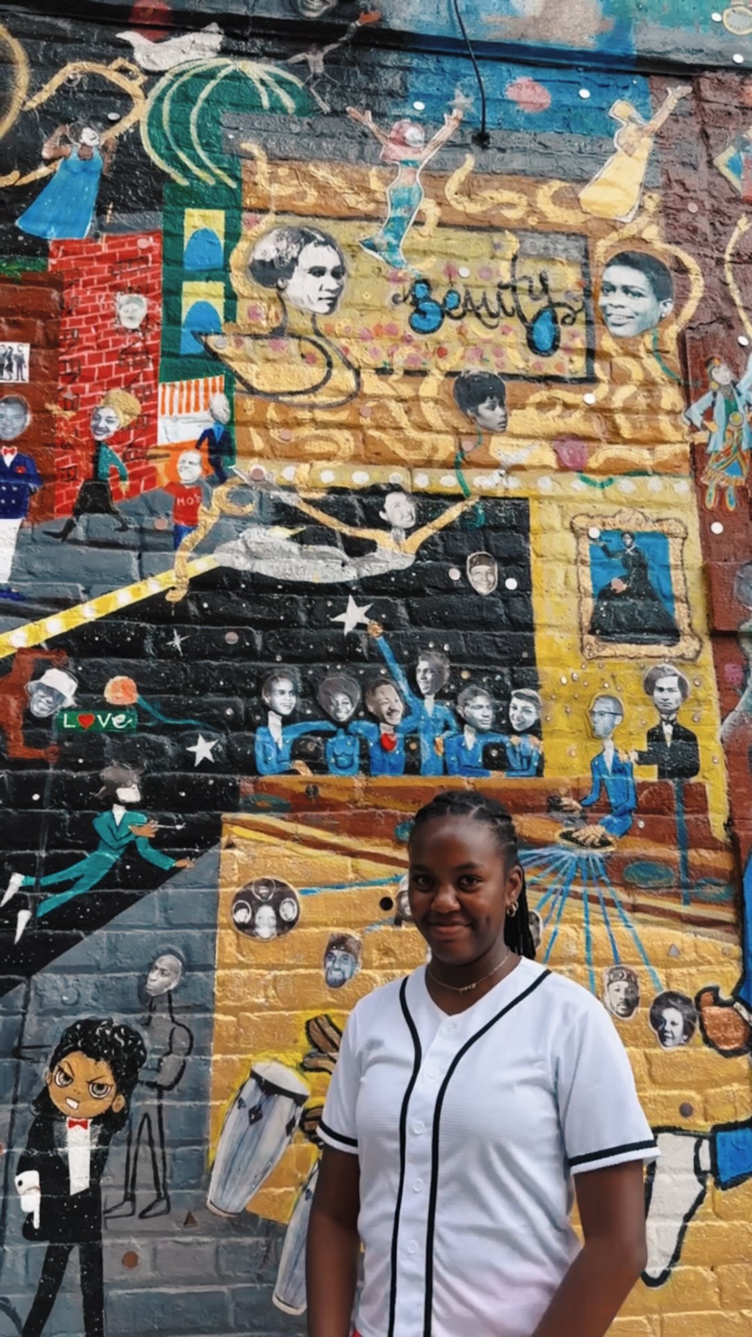 “Don’t sit down and wait for the opportunities to come. Get up and make them.” – Madam C. J. Walker
This #BlackHistoryMonth, Arrisa Morris (@ari_dancess10) from @soletalkyouth honors a true trailblazer: Madam C. J. Walker, the first Black woman millionaire in the U.S., who built a beauty empire and empowered thousands of women to believe in their power.
#SoleTalk #BlackHistoryMonth #ChloeAndMaudFoundation #MadamCJWalker