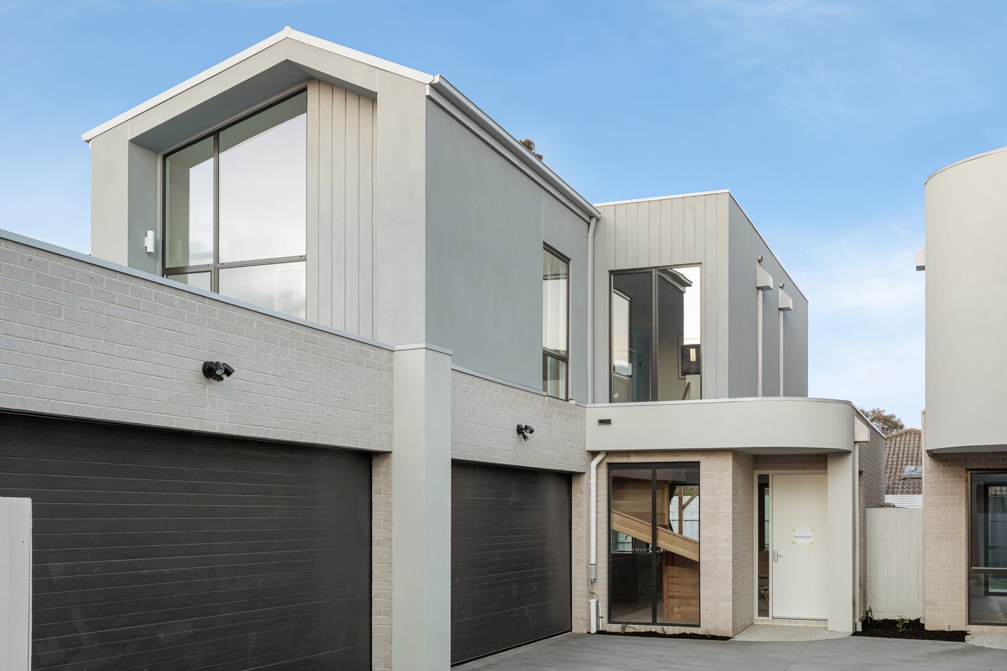 📣 Excited to share a new project completed: A Collection of Four Coastal-Inspired Homes in Carrum
🏞️ You can check it out on our website
#NewWork #Portfolio #LinkInBio
