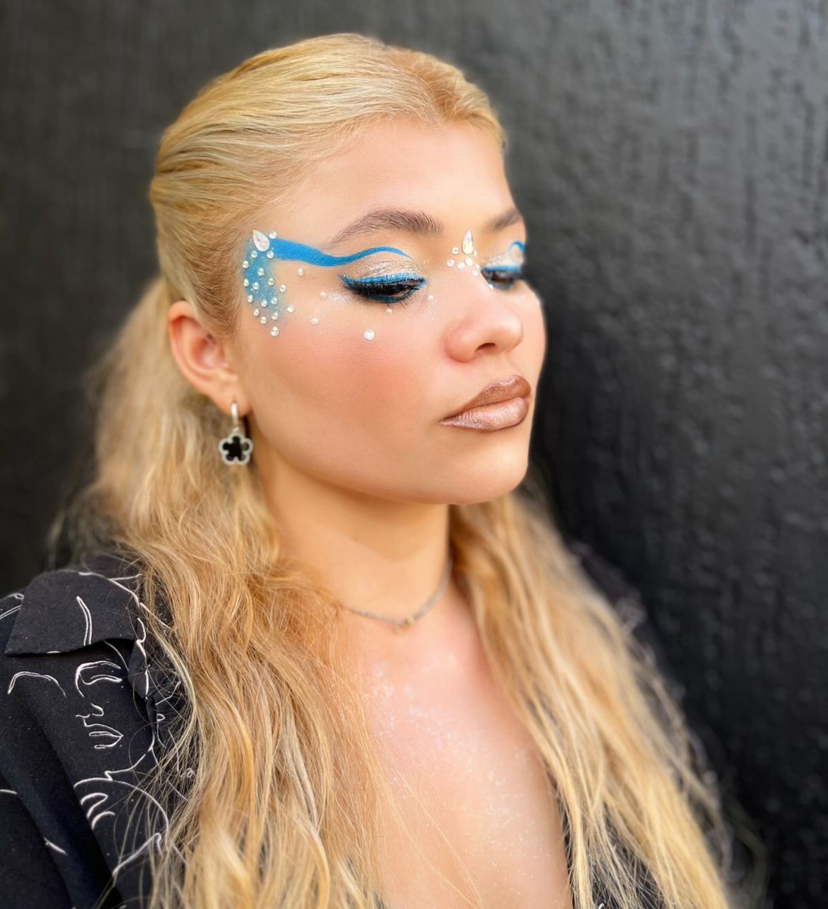 É quarta, mas já pode entrar no mood Carnaval, né? ✨🥳
A produção já tá dizendo tudo 💜
Make by: Rodrigo l Sede Cocó