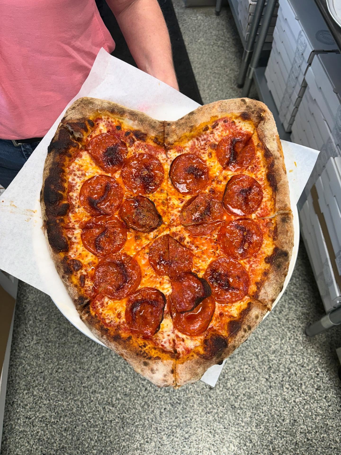 Pizza and love⦠what better combo? Happy Valentineās Day everyone ā¤ļøš
Open now until 9pm!
