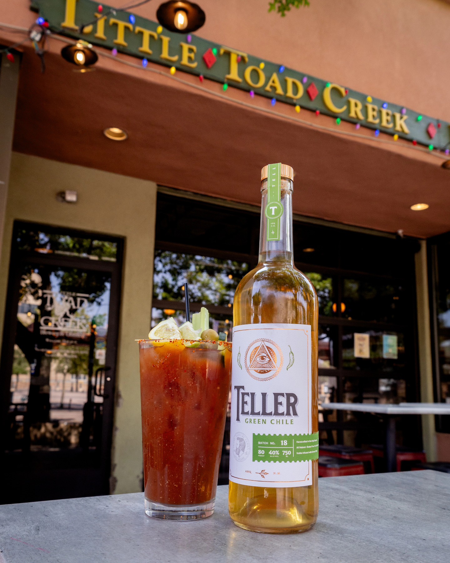 You've heard of green chile, and you've heard of a bloody mary. You might not have heard of mixing them together, but we sure have! Hop down and sip this salty, savory, spicy New Mexican cocktail at your local Toad. :D
#littletoadcreek #downtownlascruces #downtownsilvercity #silvercitynm #lascrucesnm #cocktailgram